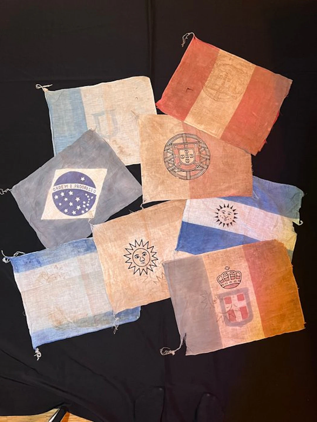 Old flags (8 pieces) - Flag