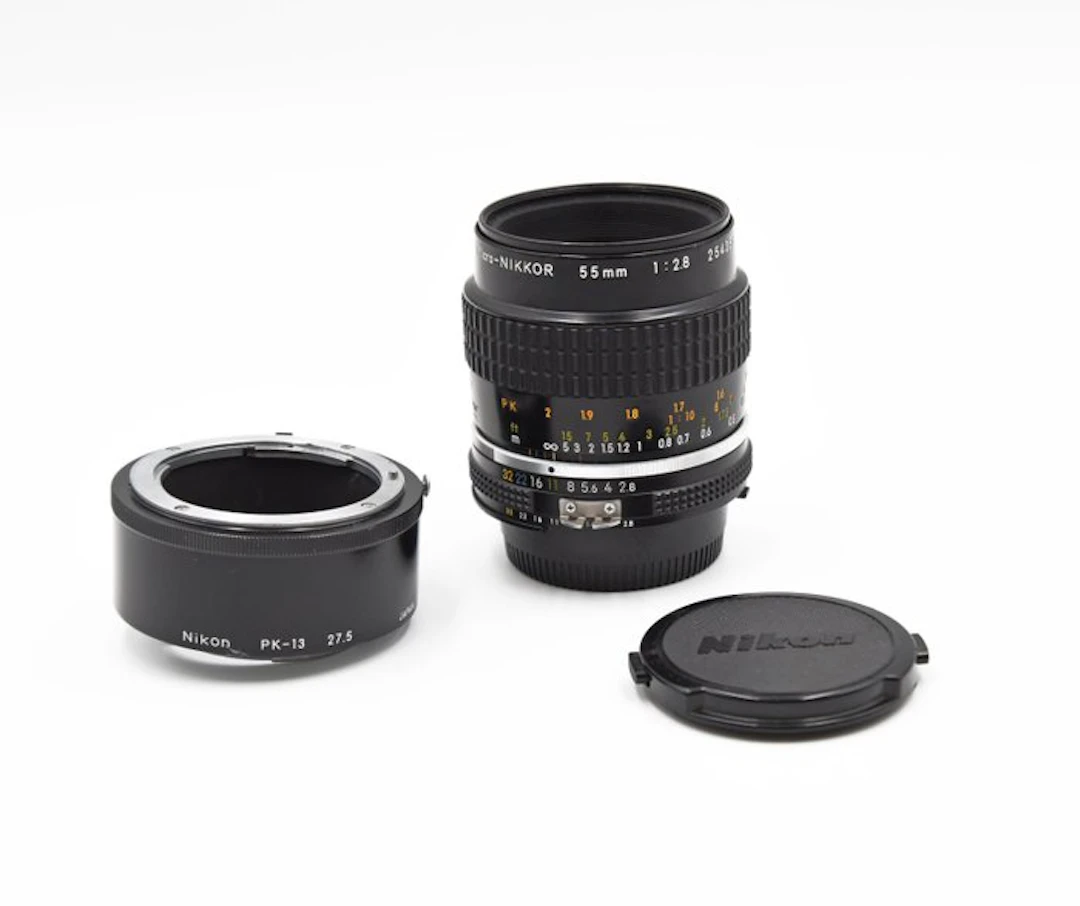 Nikon Micro-NIKKOR 55mm f/2.8 + PK-13 Extension Tube Prime lens