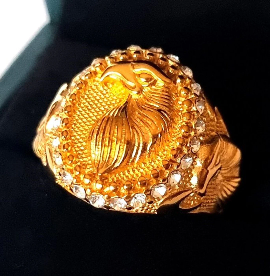 Lady Knight – Sacred Eagle – Strong Vision – Divine...