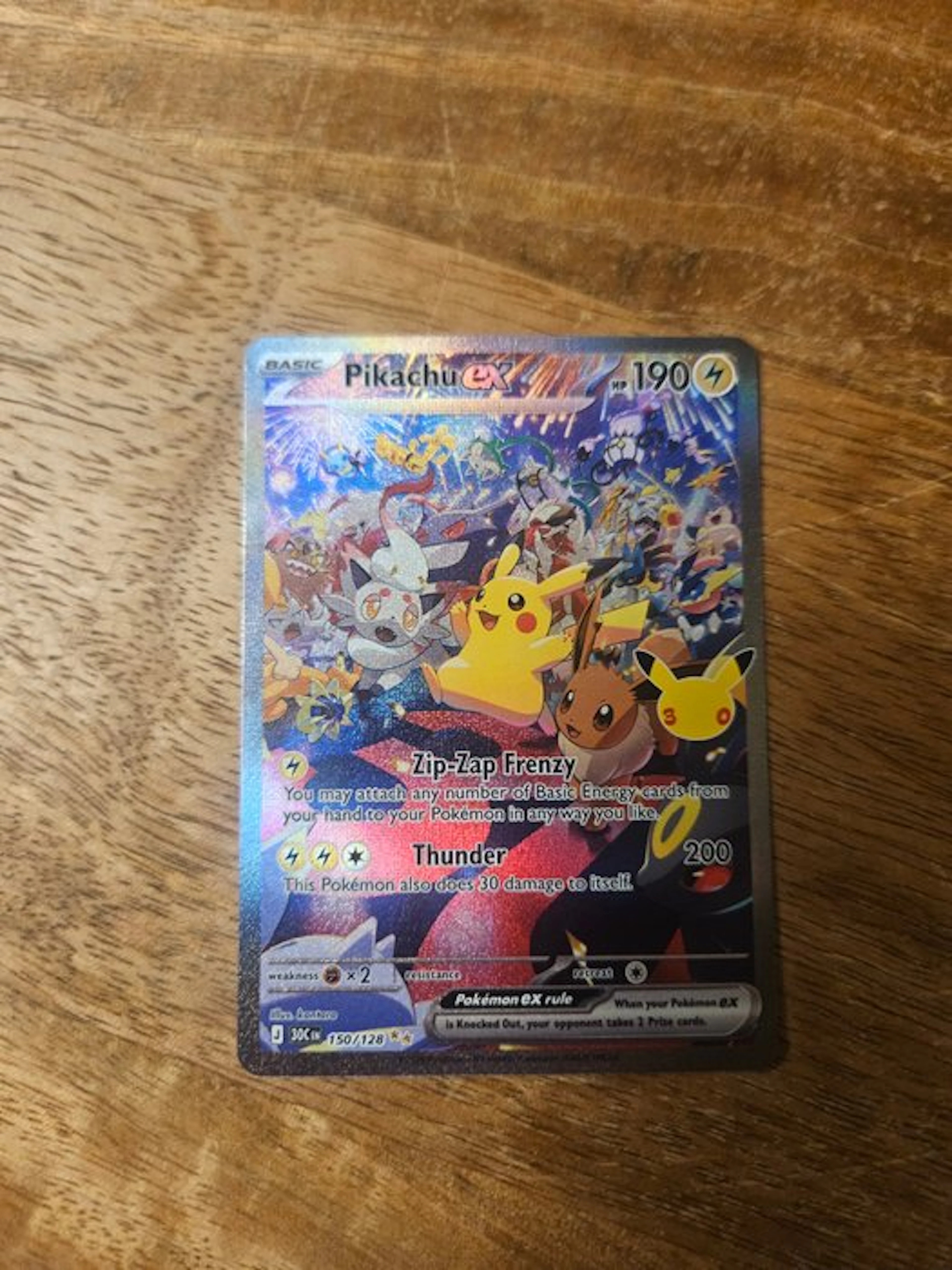 Pokémon - 60 Card - Pikachu Full art