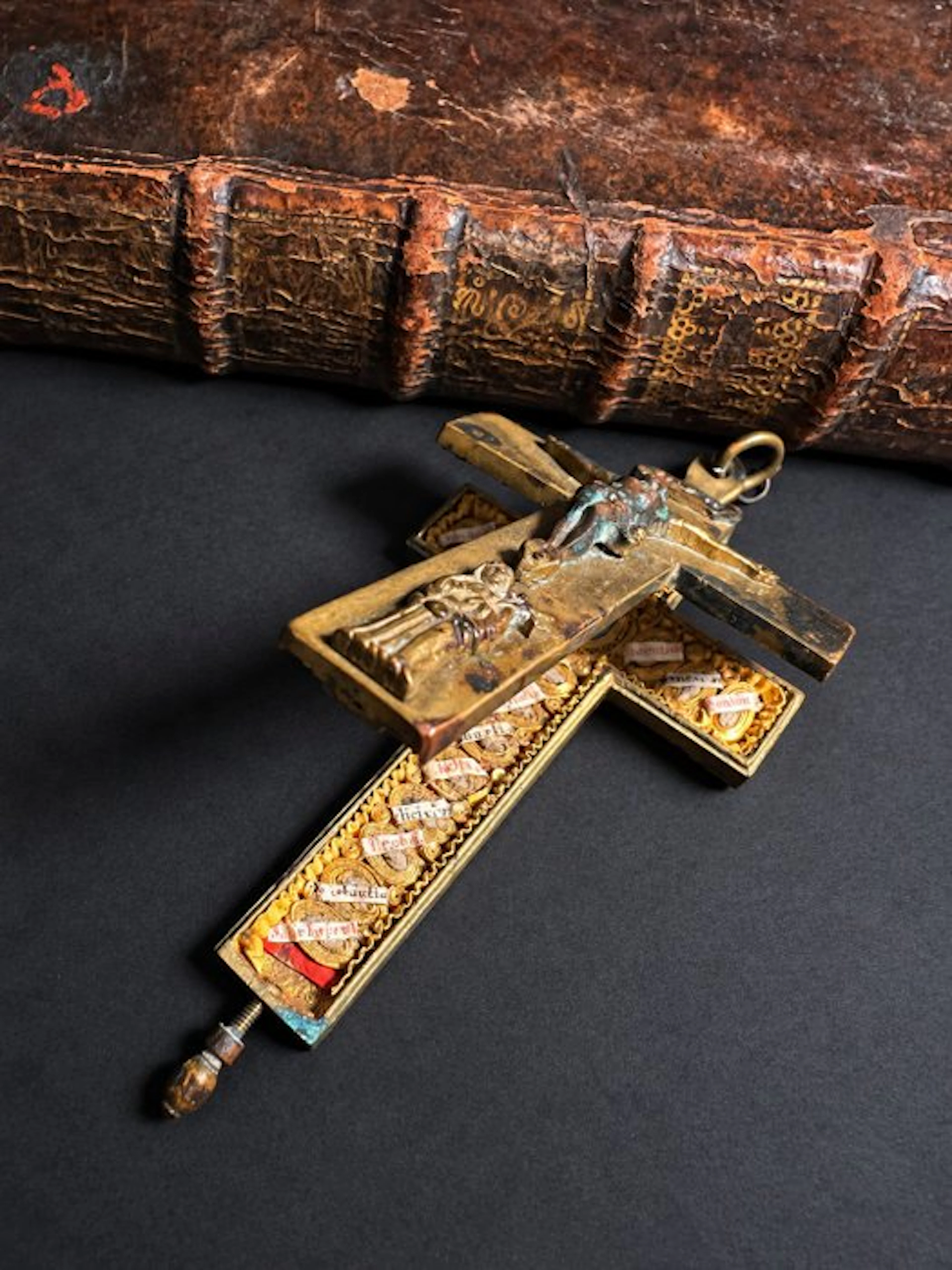 Double-sided reliquary cross with multiple relics - Alloy...