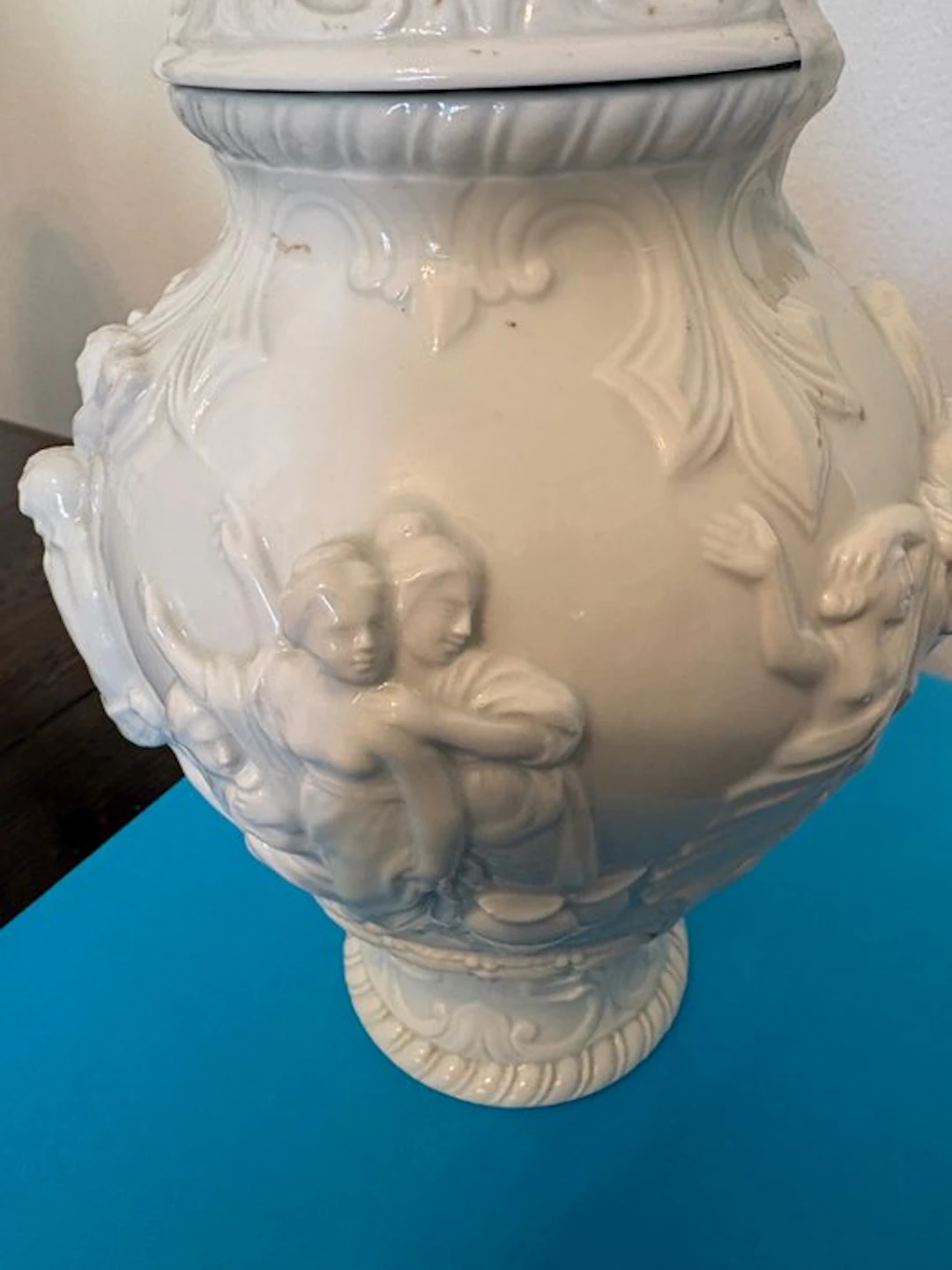 Richard Ginori - Lidded vase - Porcelain