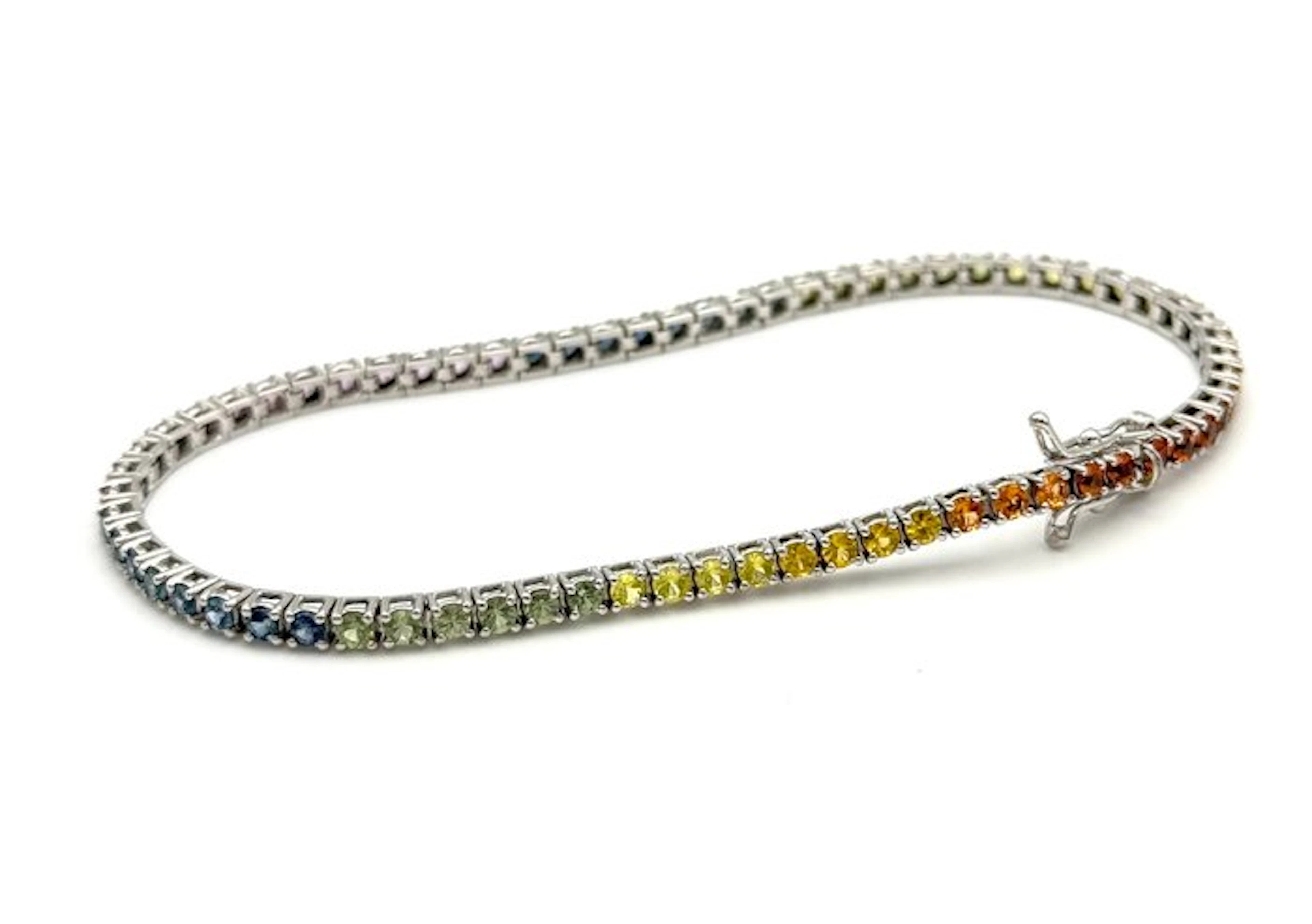 Tennis bracelet - 18 kt. White gold - 5.10ct. tw. Sapphire