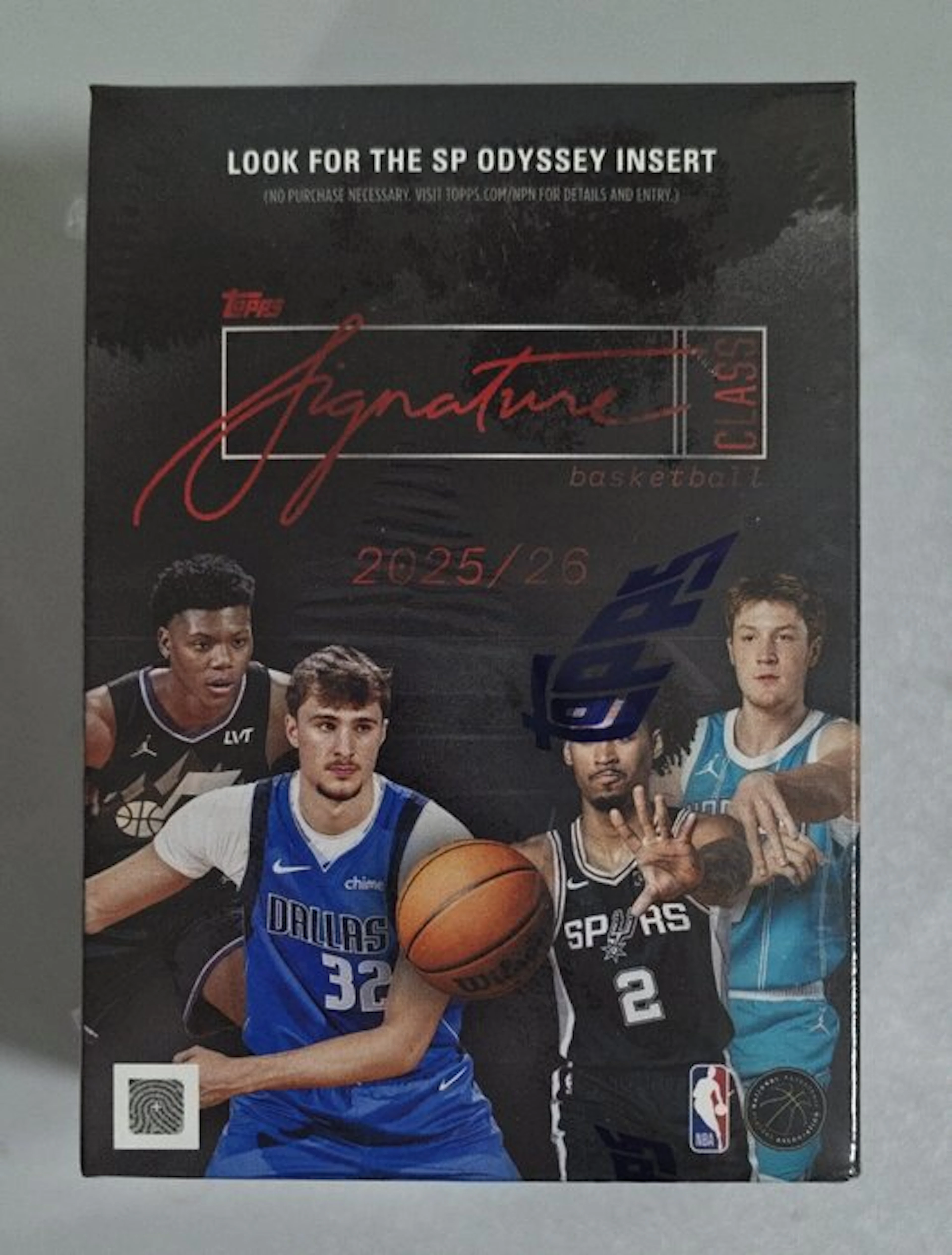 2025/26 Topps Signature Series Original packaging - 1 Sealed box - Good (GD)