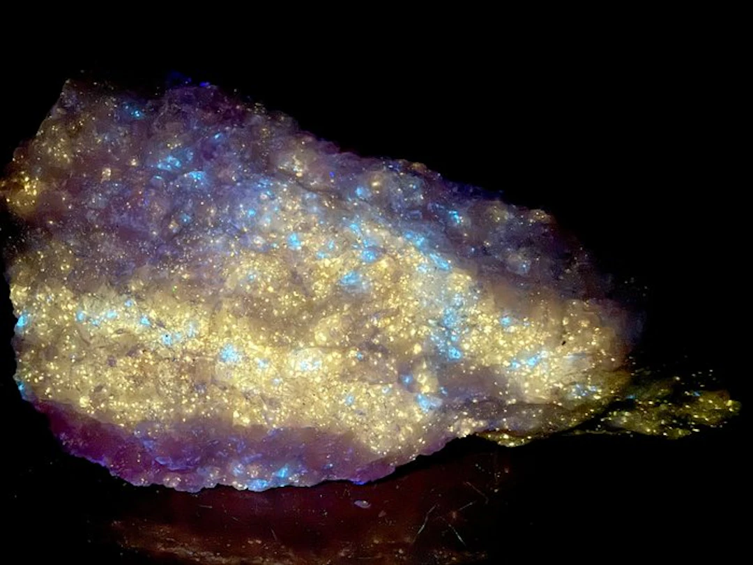 Bright uncommon chondrodite