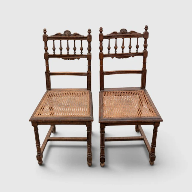 Chair (2) - Oak - Henry II oak