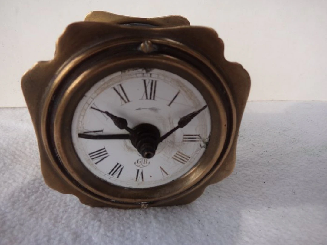 Alarm clock - Gustav Becker - Art Nouveau Brass