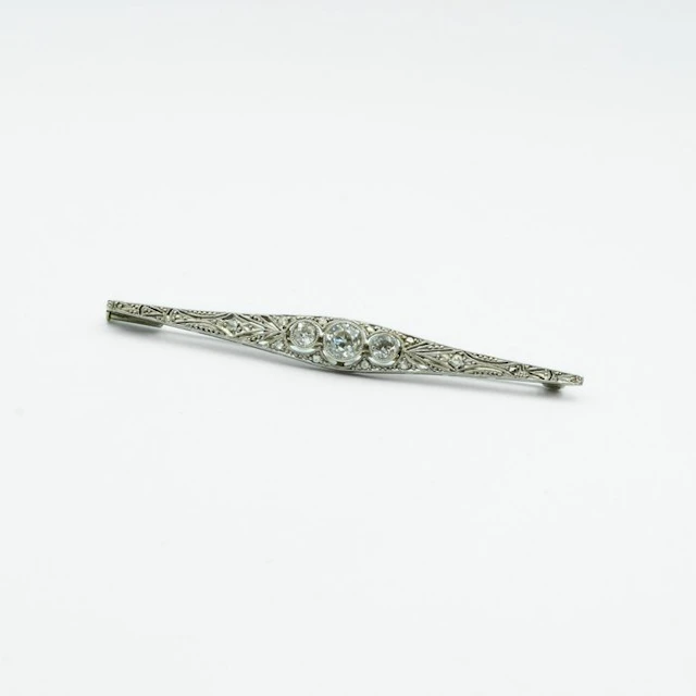 Brooch - 14 kt. White gold, Platinum - Diamond