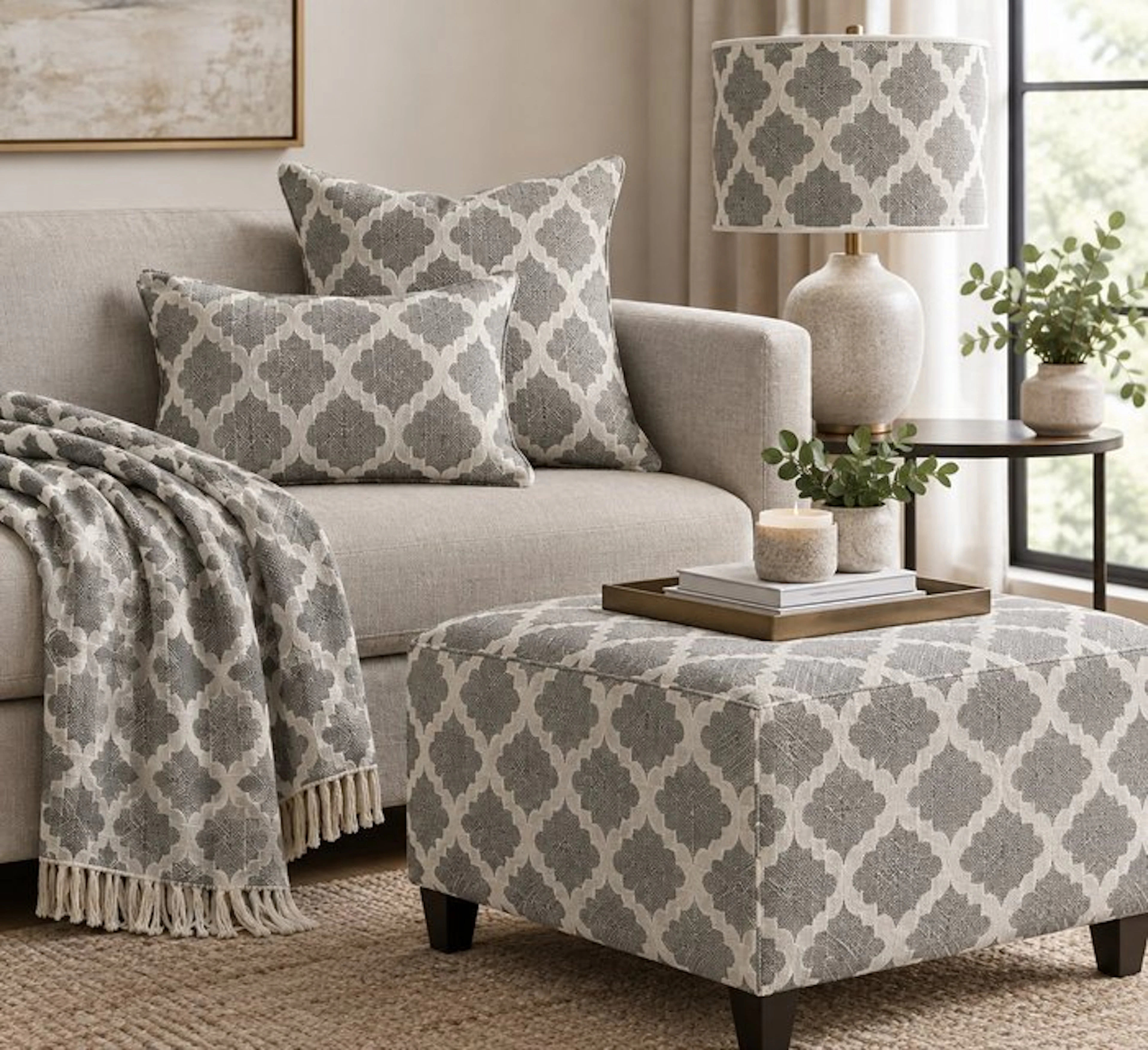 San Leucio fabric rich in diamond-shaped ramage motifs...