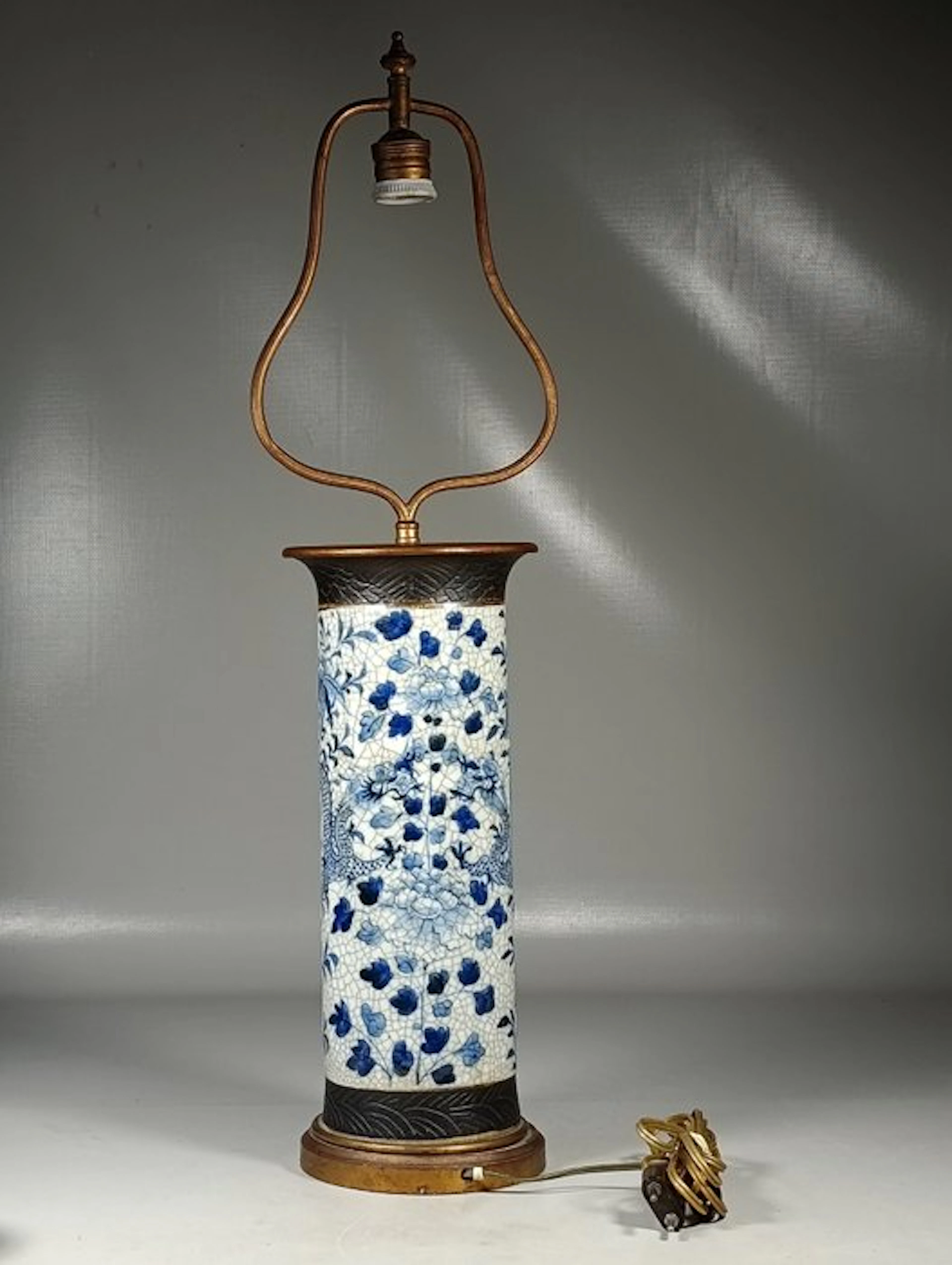 Vase - Crackle-glazed porcelain