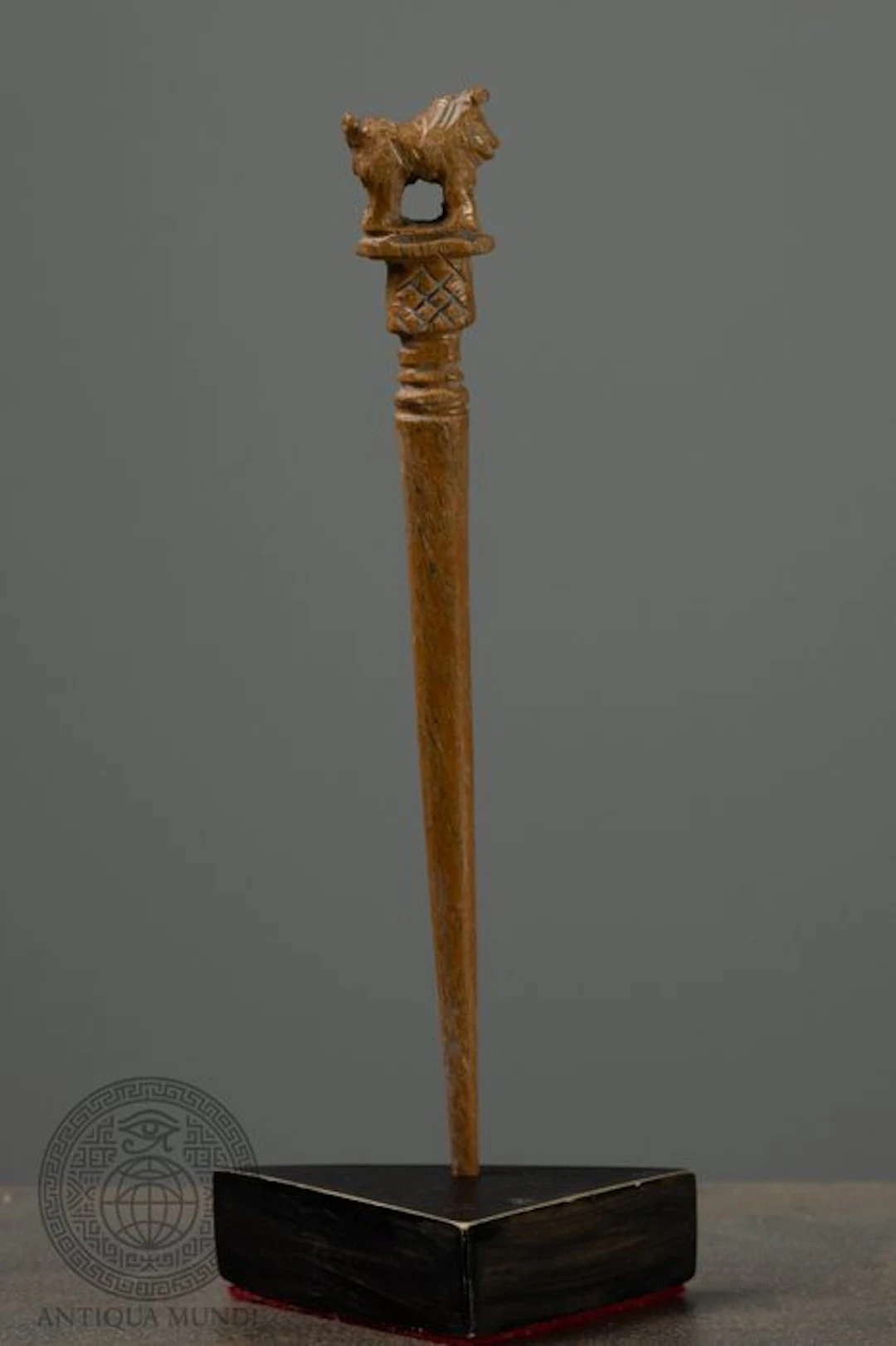Ancient Roman, Empire Bone Hairpin with Finely Carved Dog Finial - 16 cm