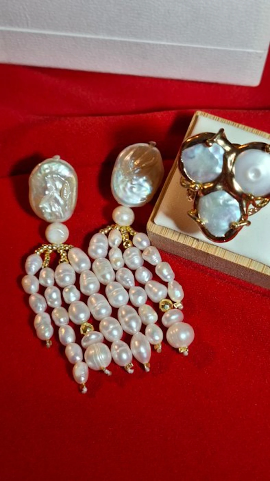 Pearl - 2 piece jewellery set - Pearl Cascades