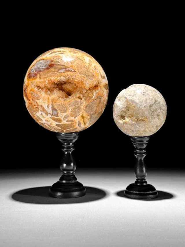 NO RESERVE PRICE - Wonderful Pair of Crystal Quartz...
