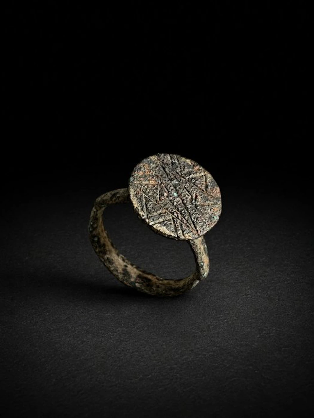 Late Roman/Early Byzantine Bronze Ring - 4th to 7th...
