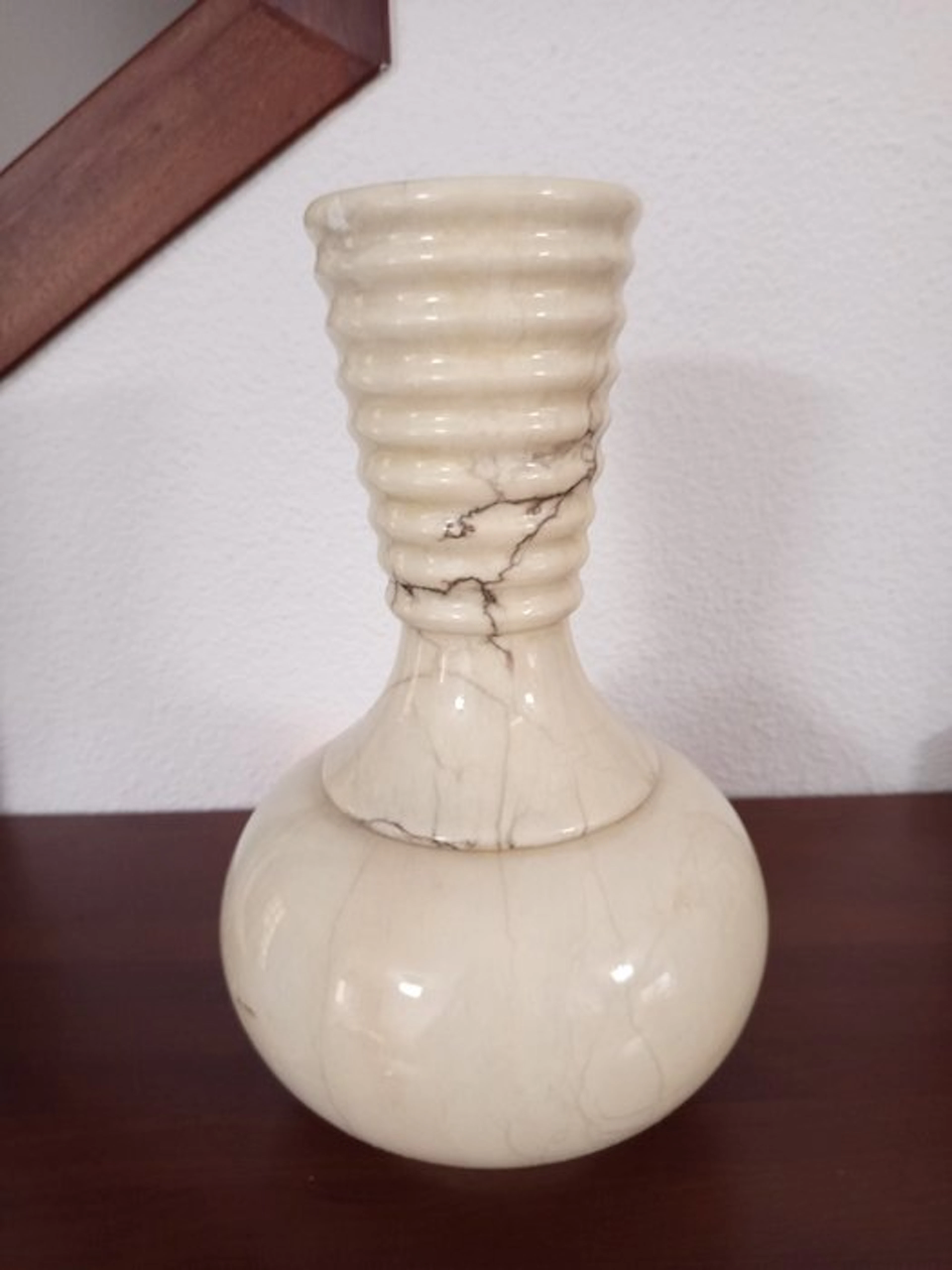 Vase - Alabaster, Marble