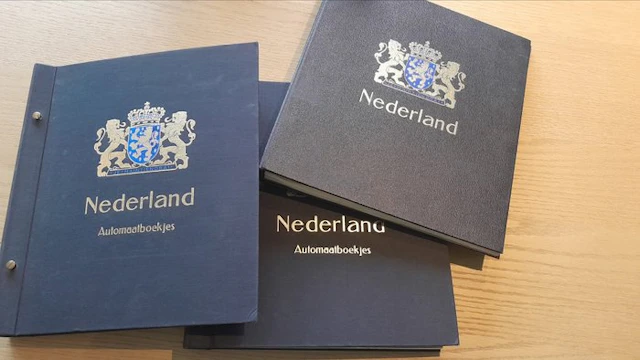 Netherlands 1964/1982 - Collection of stamp booklets and...