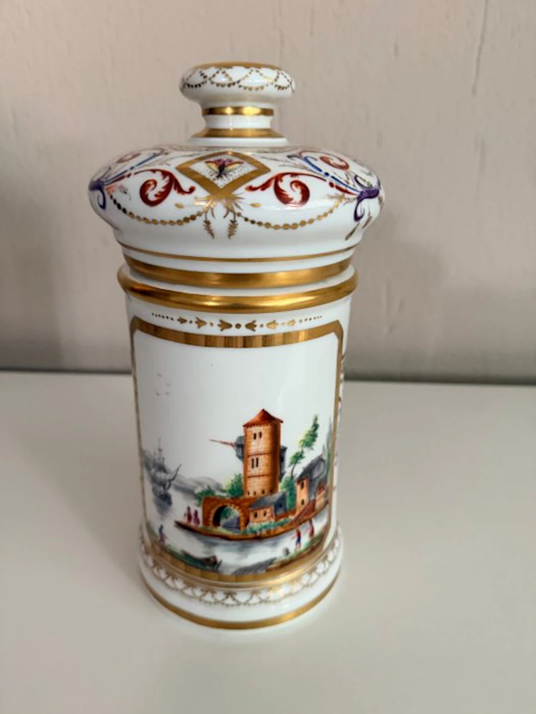 Le Tallec - Lidded vase - Porcelain