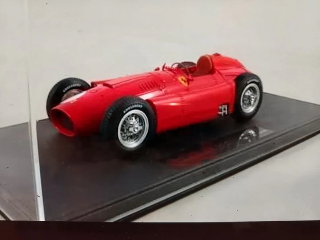 GP Replicas 1:18 - Model sports car - FERRARI-LANCIA D 50...
