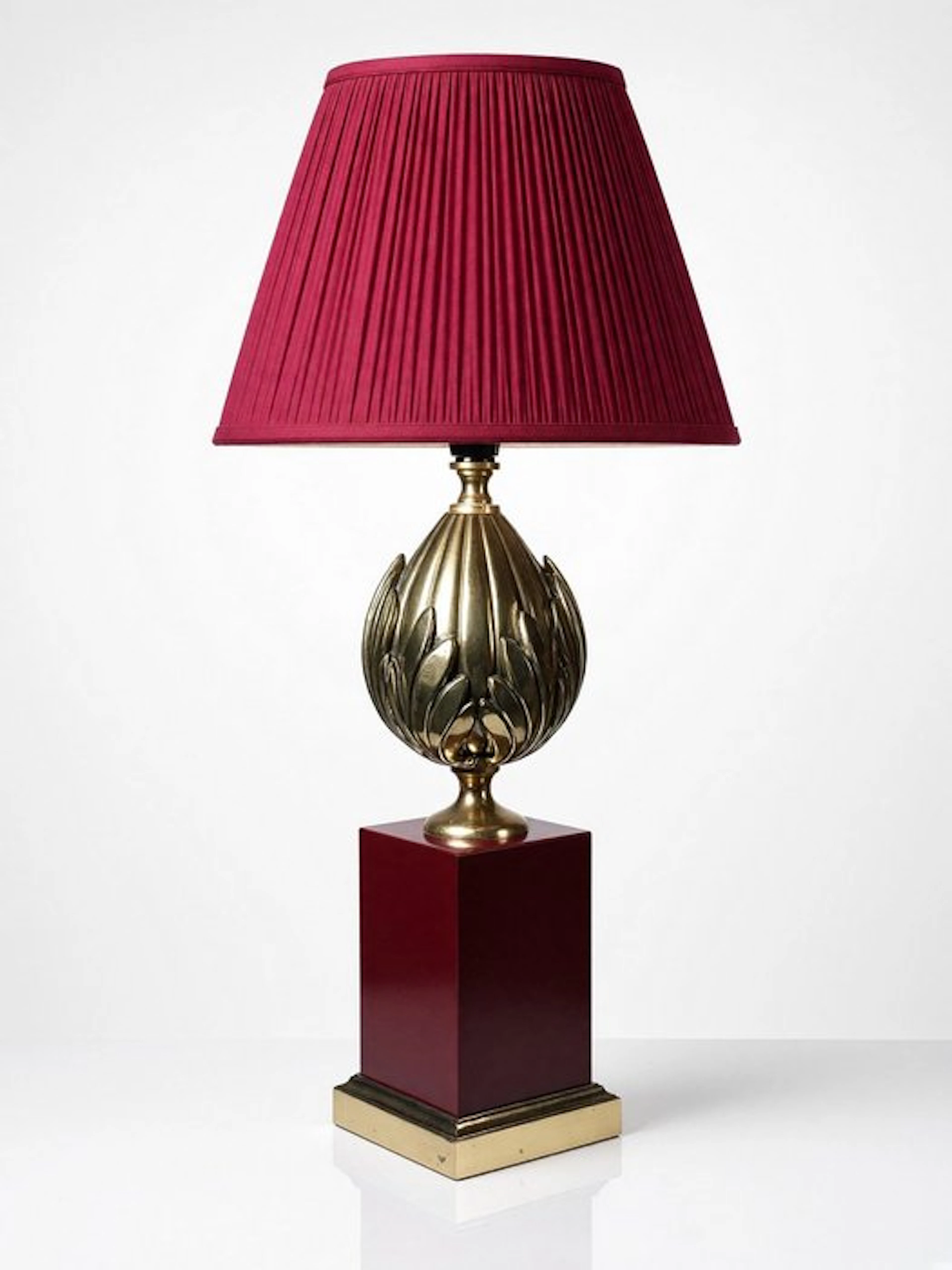 Le Dauphin - Table lamp - Verona - Brass