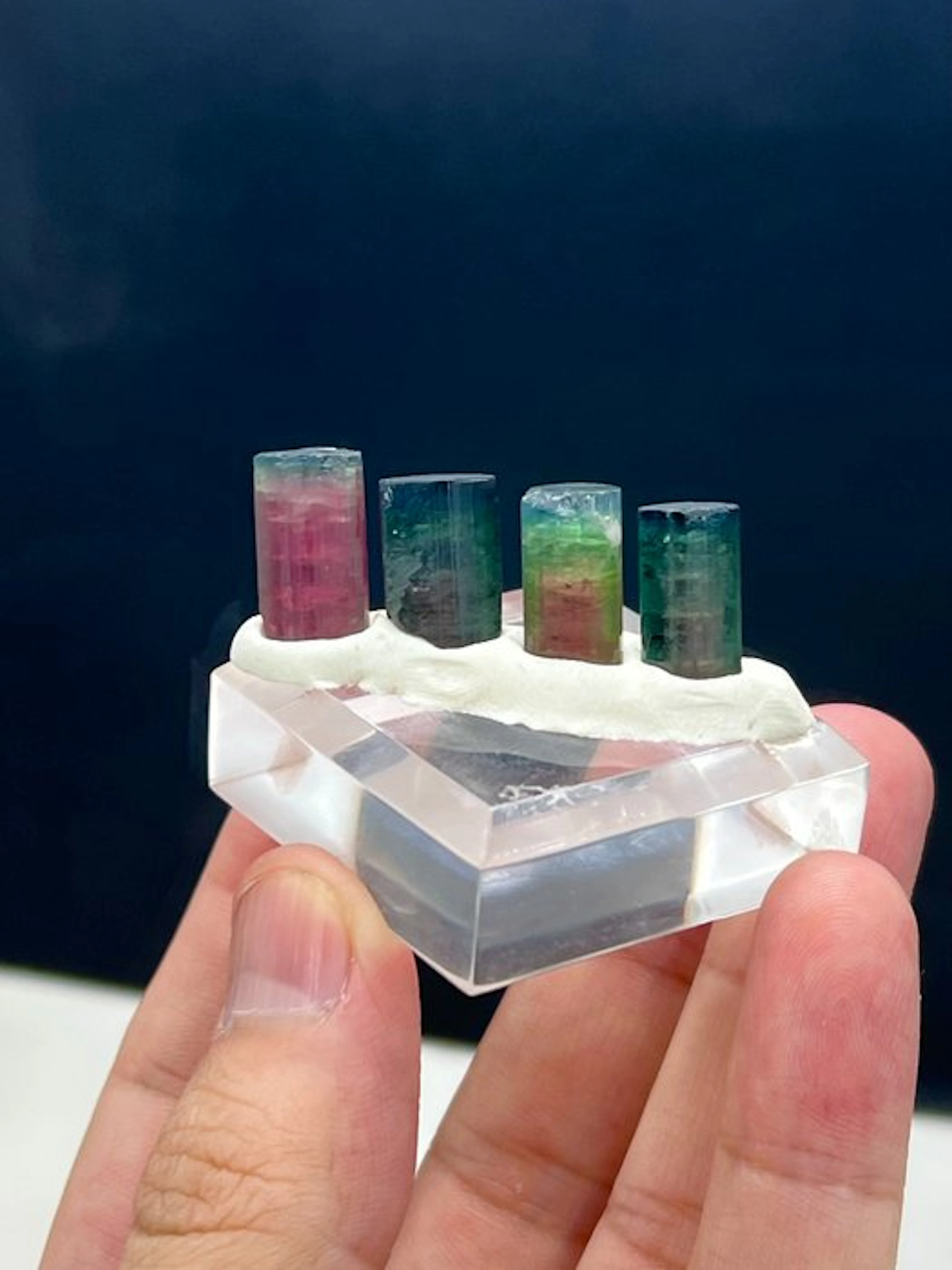 Bicolour tourmaline Crystals - Height: 15 mm - Width: 8 mm- 10 g - (1)