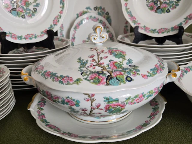 Limoges France S.E.P. - Table service (41) - Porcelain - Genuine porcelain