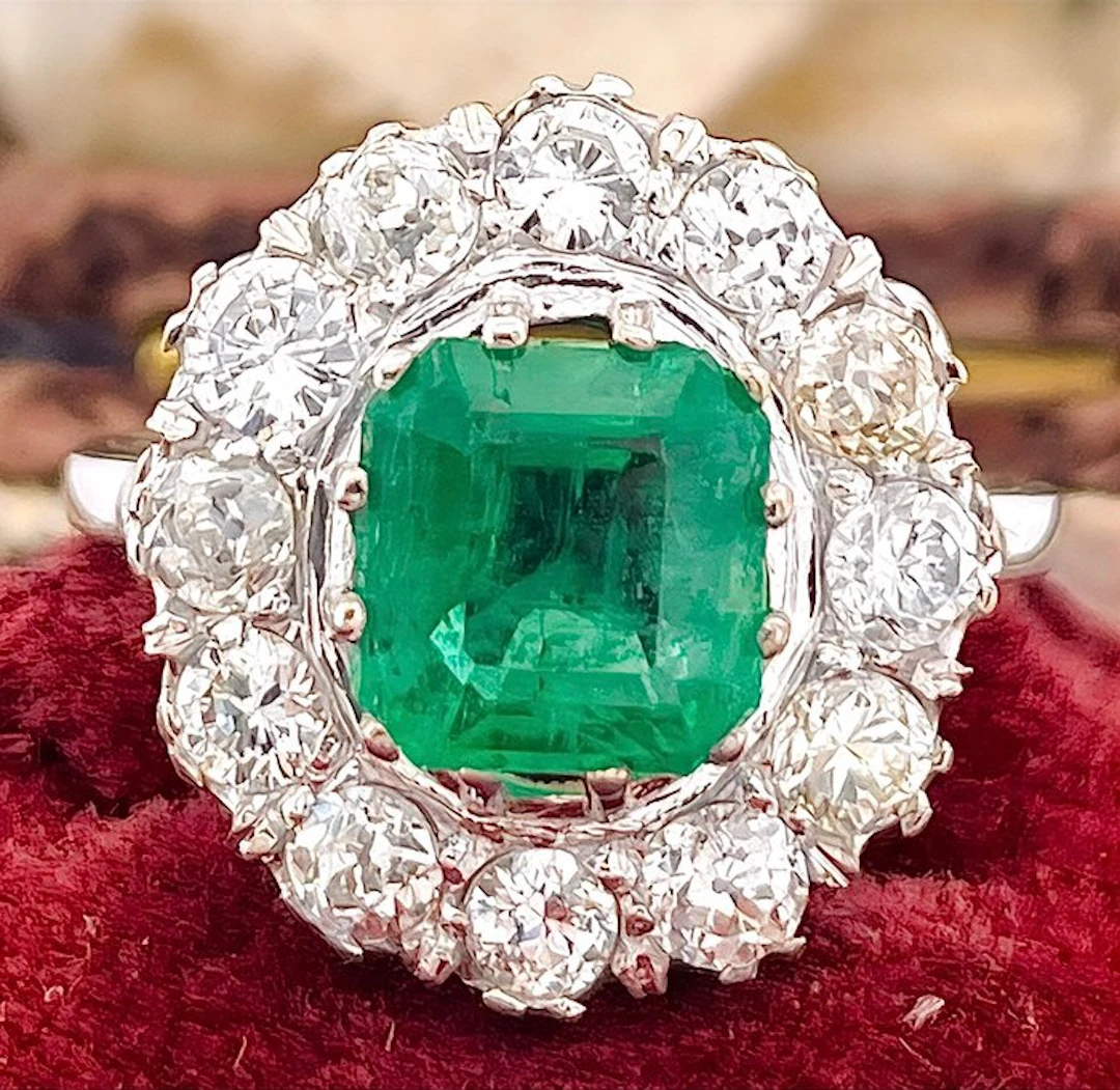 Ring - 18 kt. White gold Emerald - Diamond