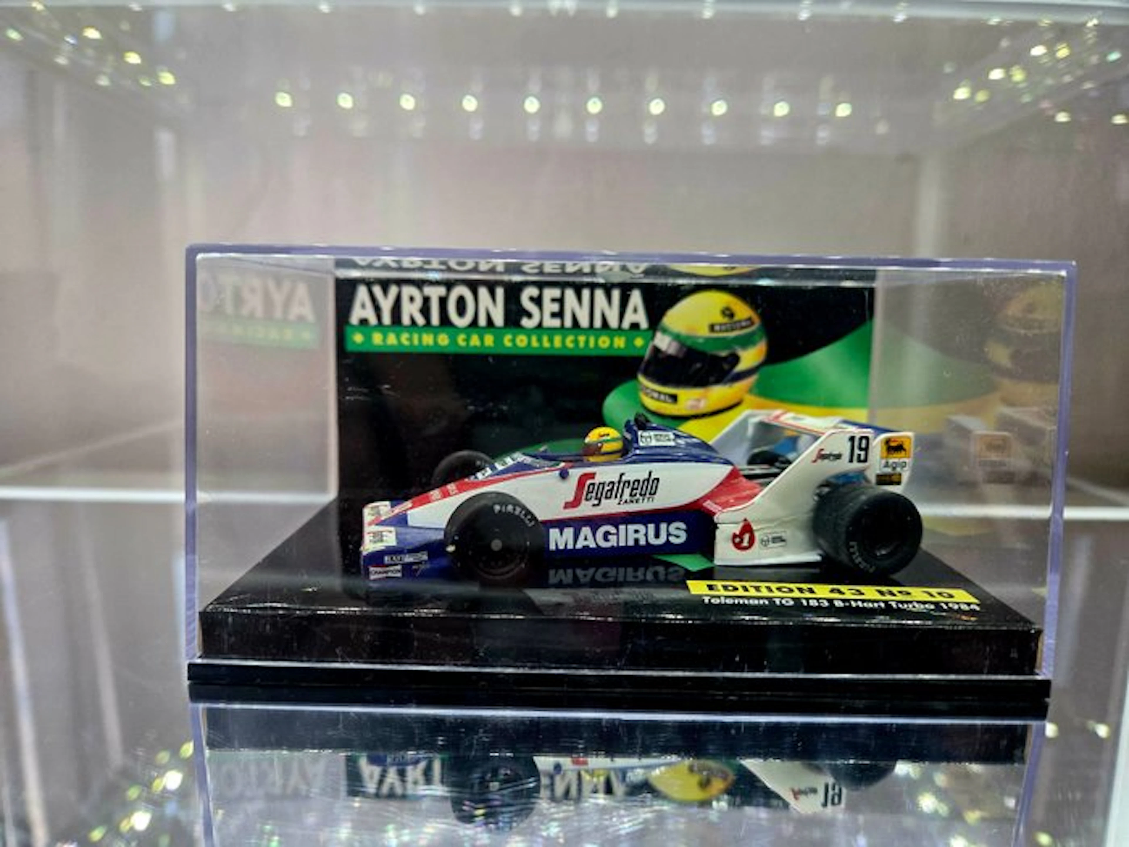 MiniChamps 1:43 - Model sports car - Minichamps L.A.N.G