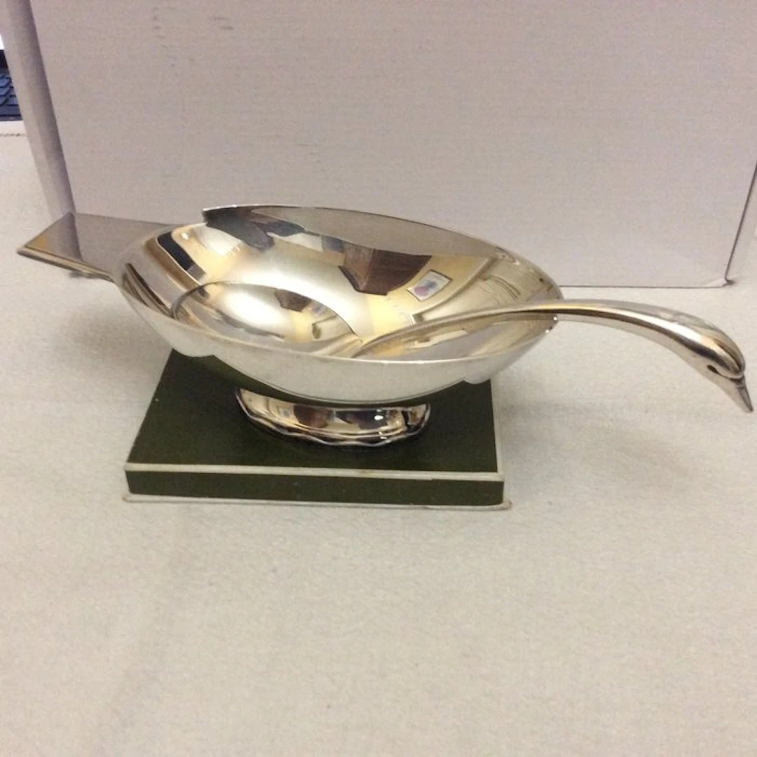 Christofle - Christian FJERDINGSTADT - Gravy boat - Swan sauceboat - Silver