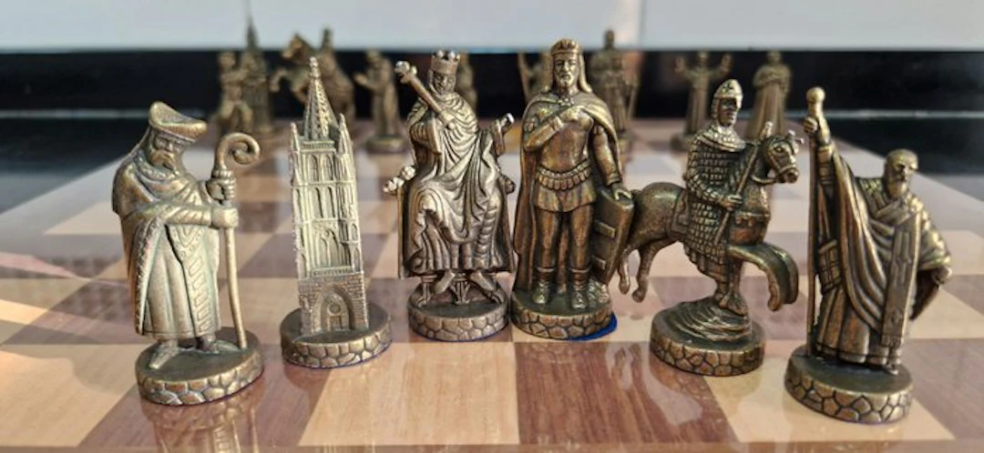 Chess set - Ajedrez de Colección vintage "Camino de Santiago" - Zamacueca