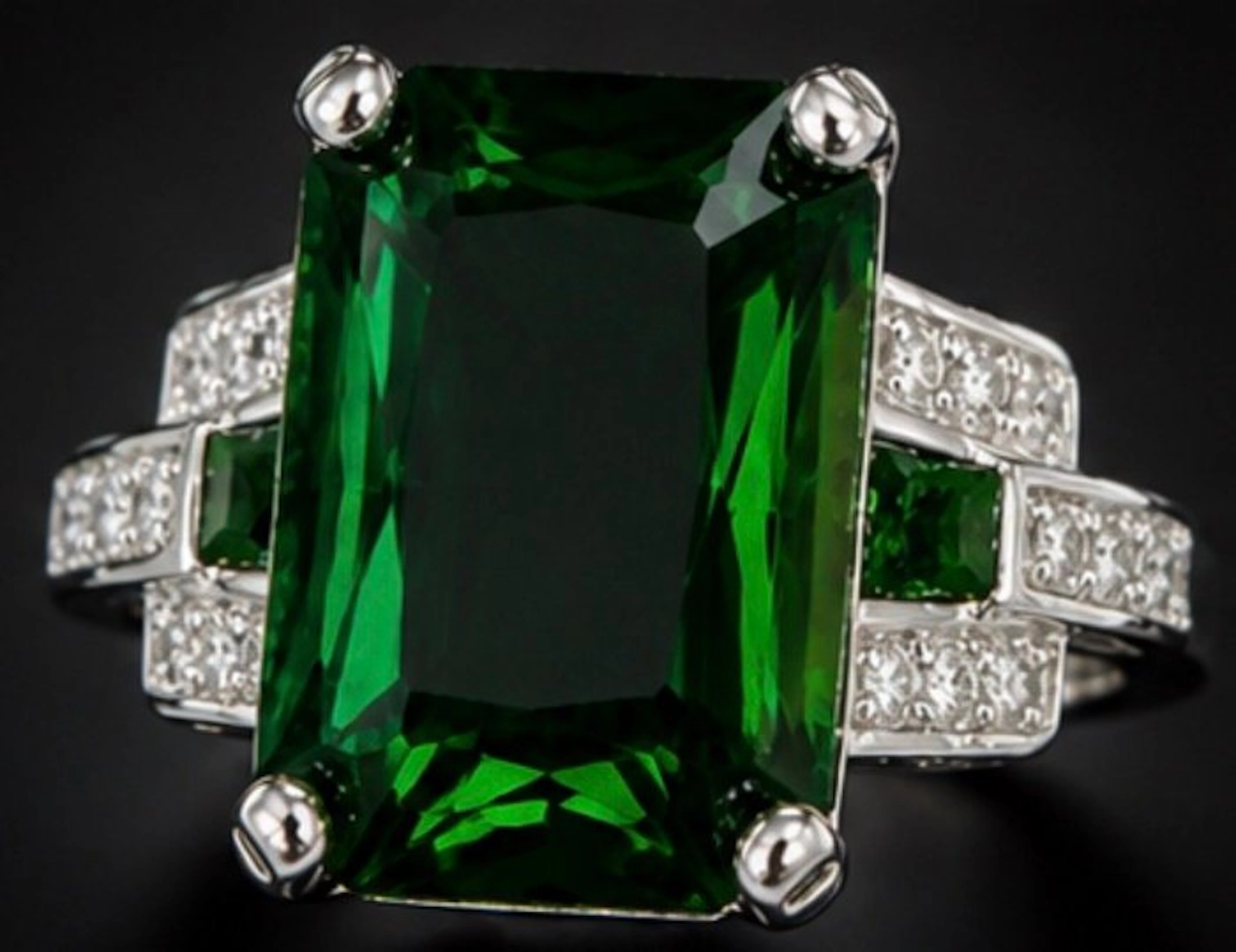 925 Sterling Silver Emerald Green Crystal Ring Emerald...