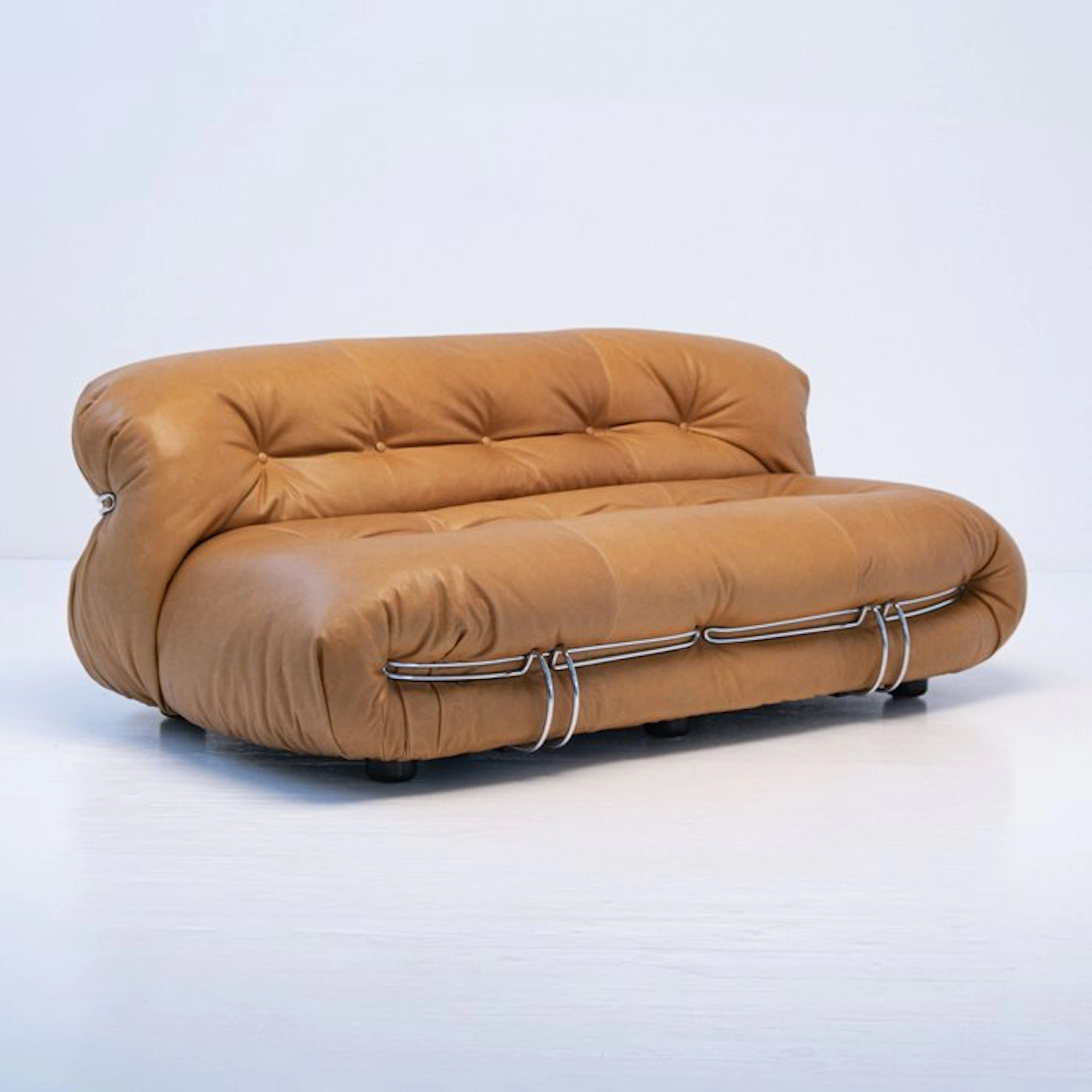 Cassina, NO RESERVE PRICE - Afra Scarpa