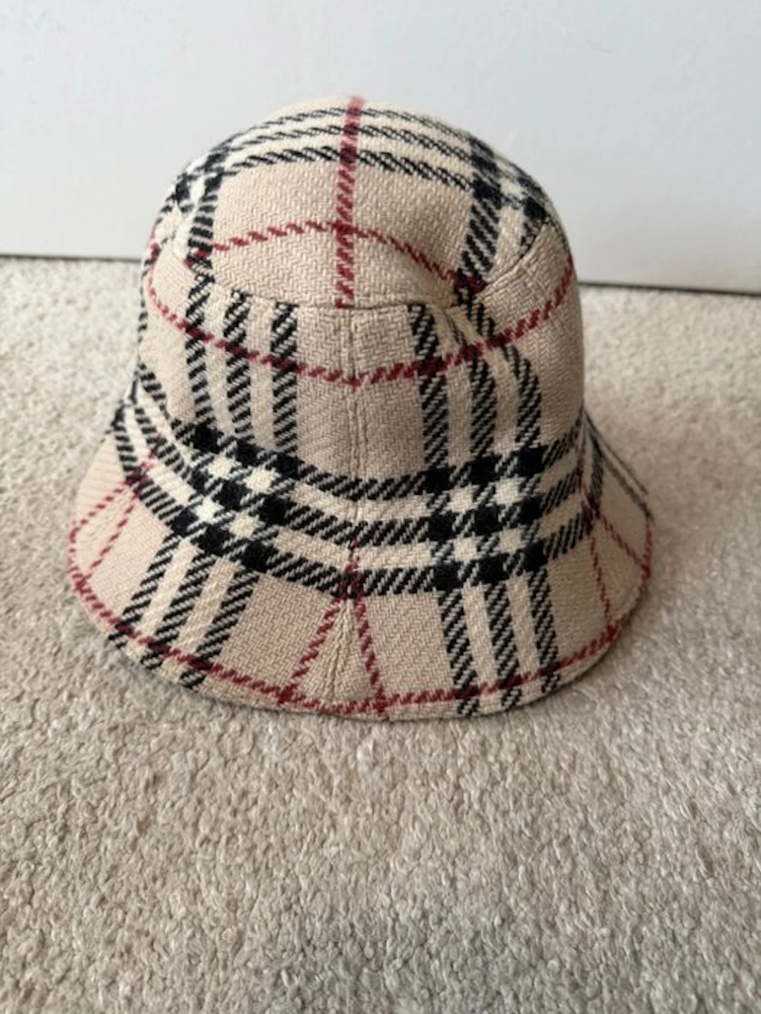 Burberrys - Hat (1) - Wool
