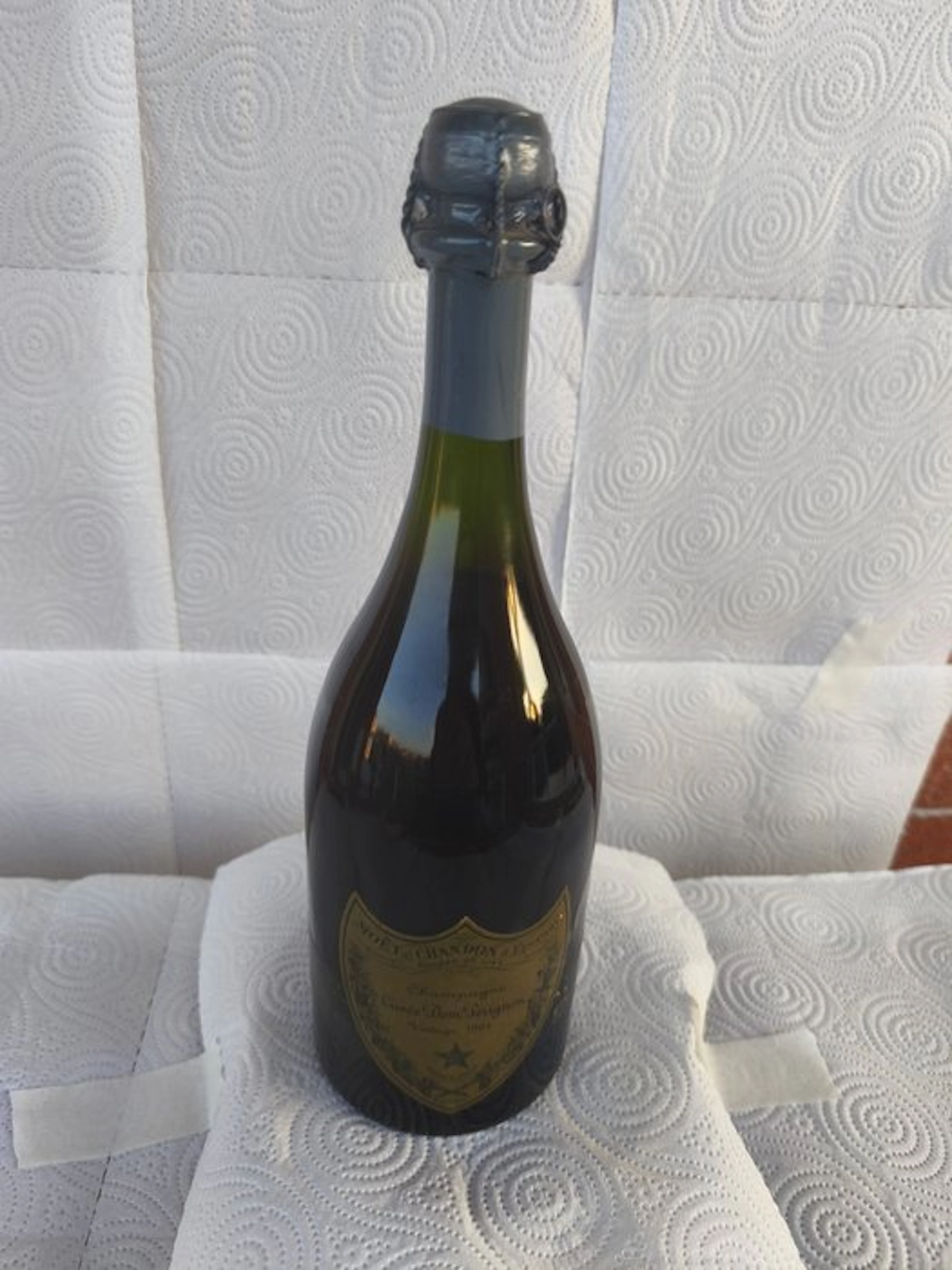 1964 Moët & Chandon, Cuvée Dom Pérignon - Champagne Brut - 1 Bottle (0.75L)