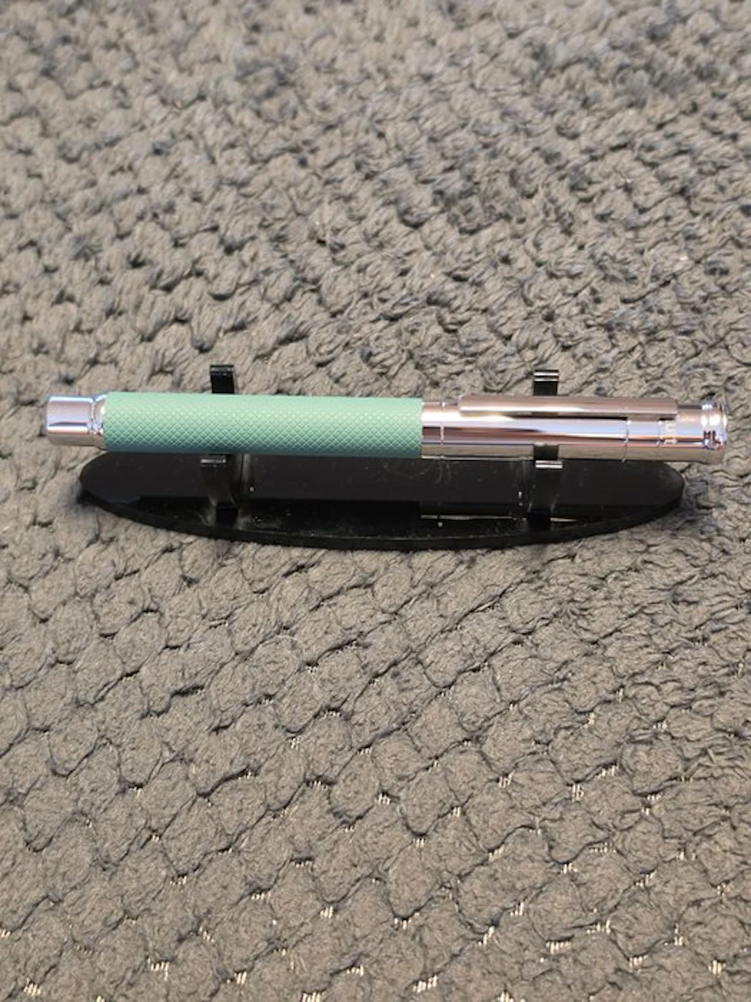 Otto Hutt - Design 04 - Fountain pen