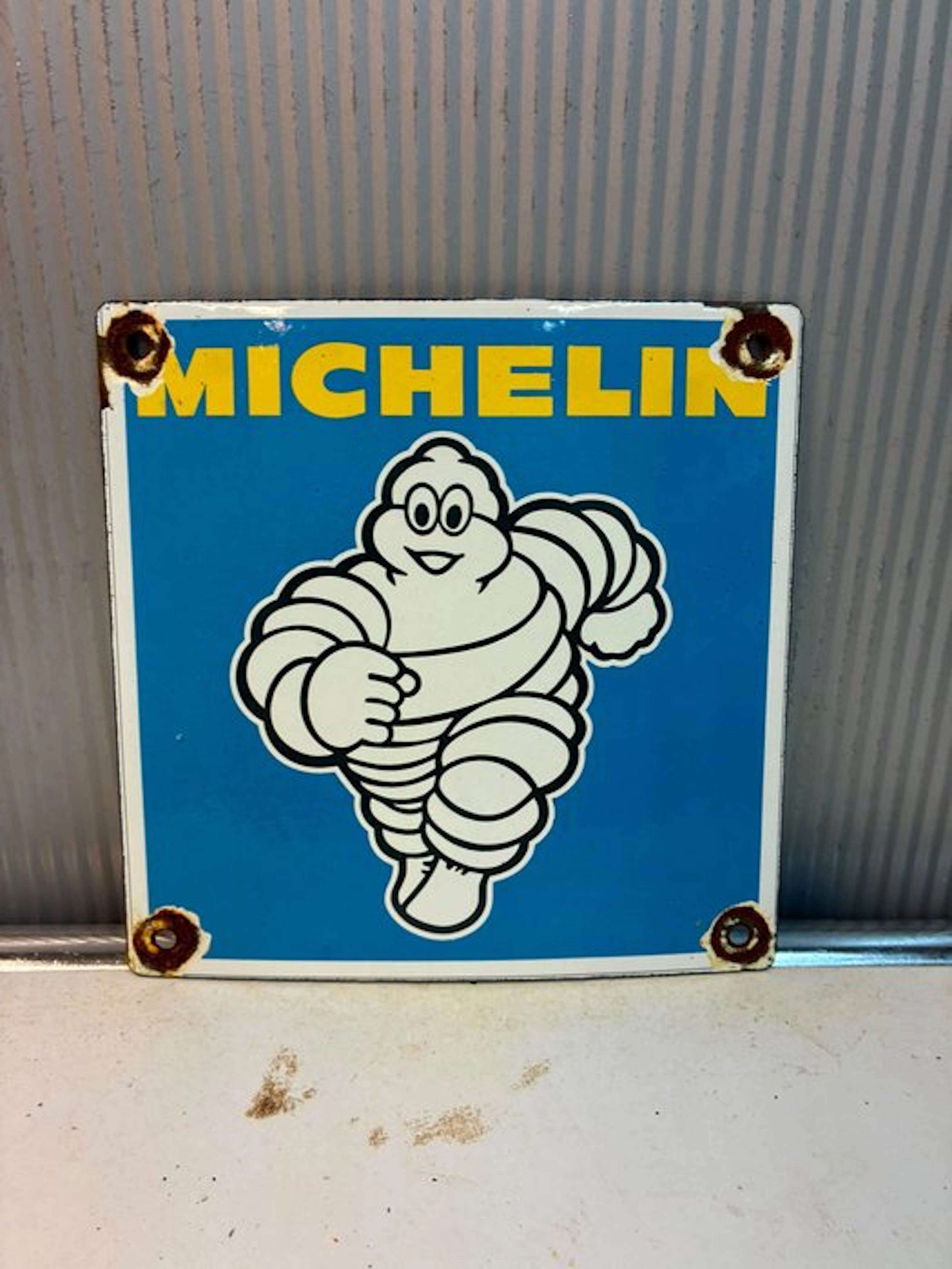 Michelin – Bibendum Michelin Man – Emaille Reclamebord - Enamel sign - Enamel