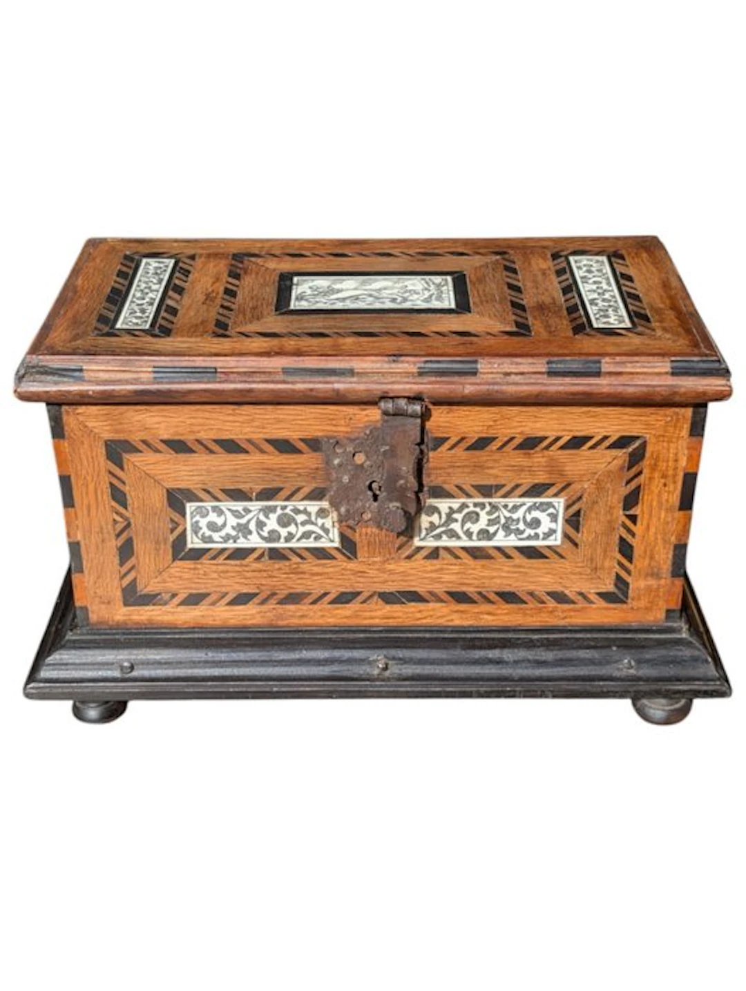 in renaissance style - Casket - Wood, Bone