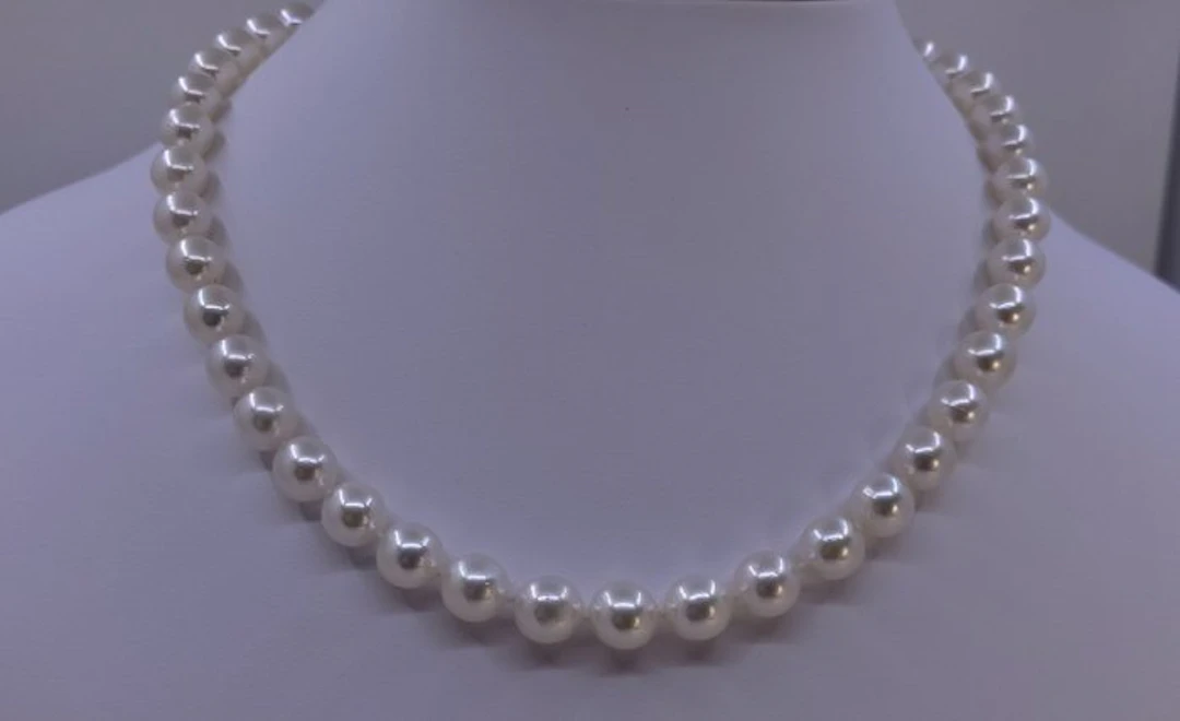 Necklace ALGT Certified Akoya Pearls - 8.5x9.0mm