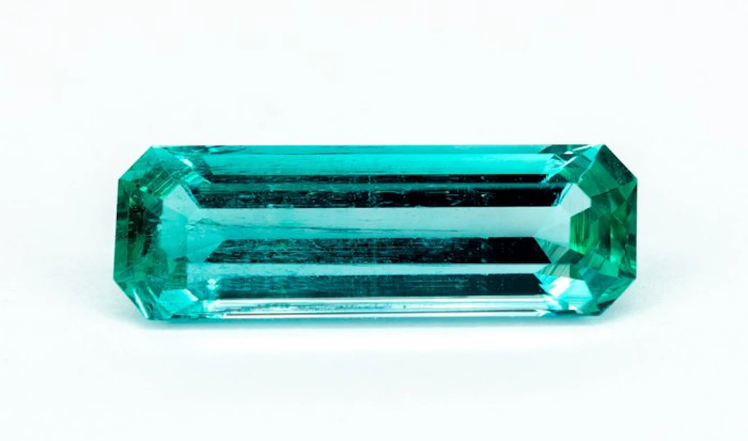 Emerald - 3.56 ct - Gemological Institute of America...