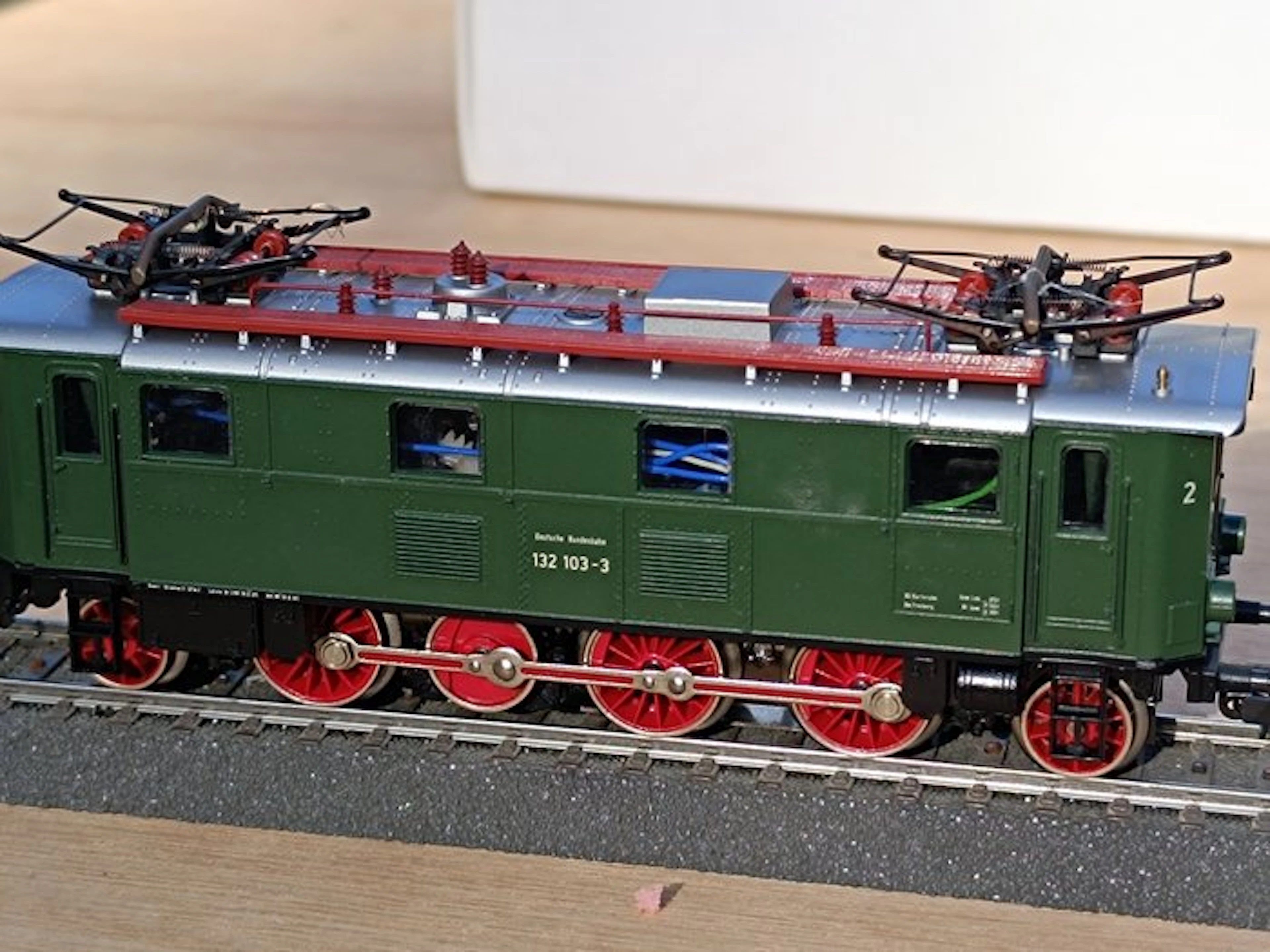 Märklin H0 - 3179 - Electric locomotive (1) - BR132, digital - DB