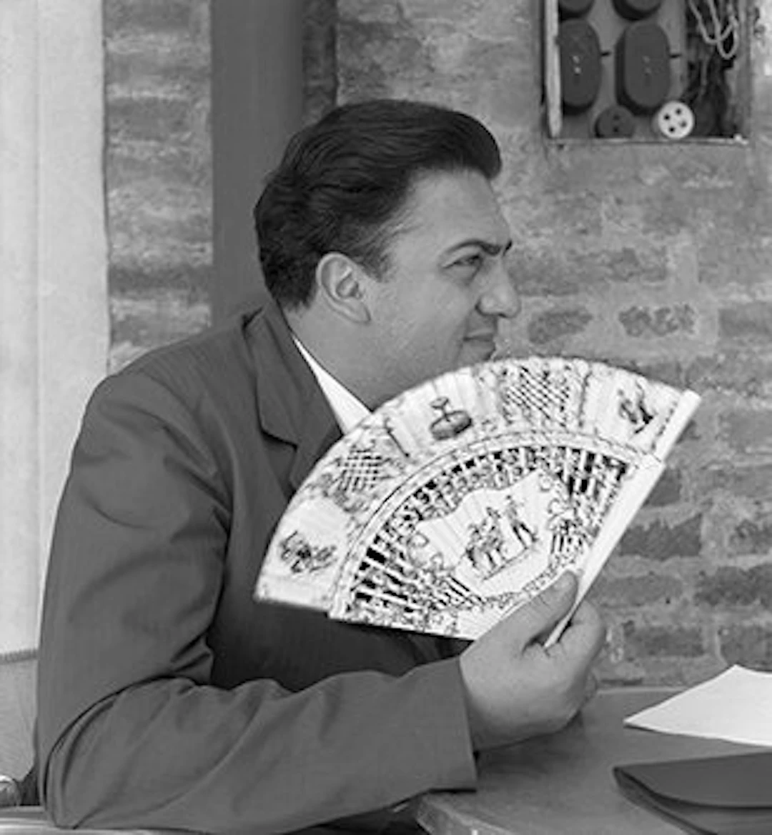 Camerapohoto Epoche/Vittorio Pavan - 05-Federico Fellini, Venezia, 1954
