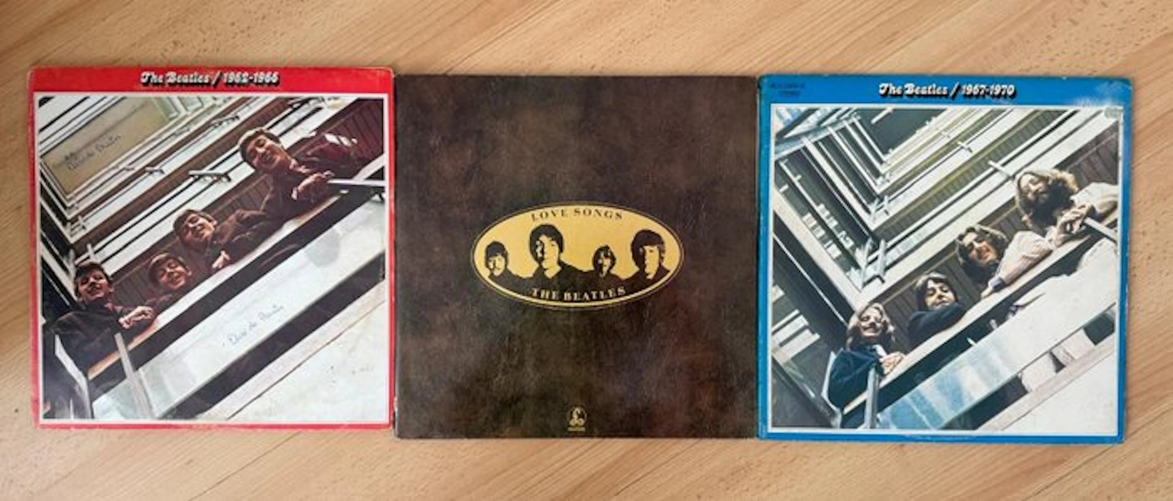 Beatles - Lot Of The Red And Blue Album And Love Songs...