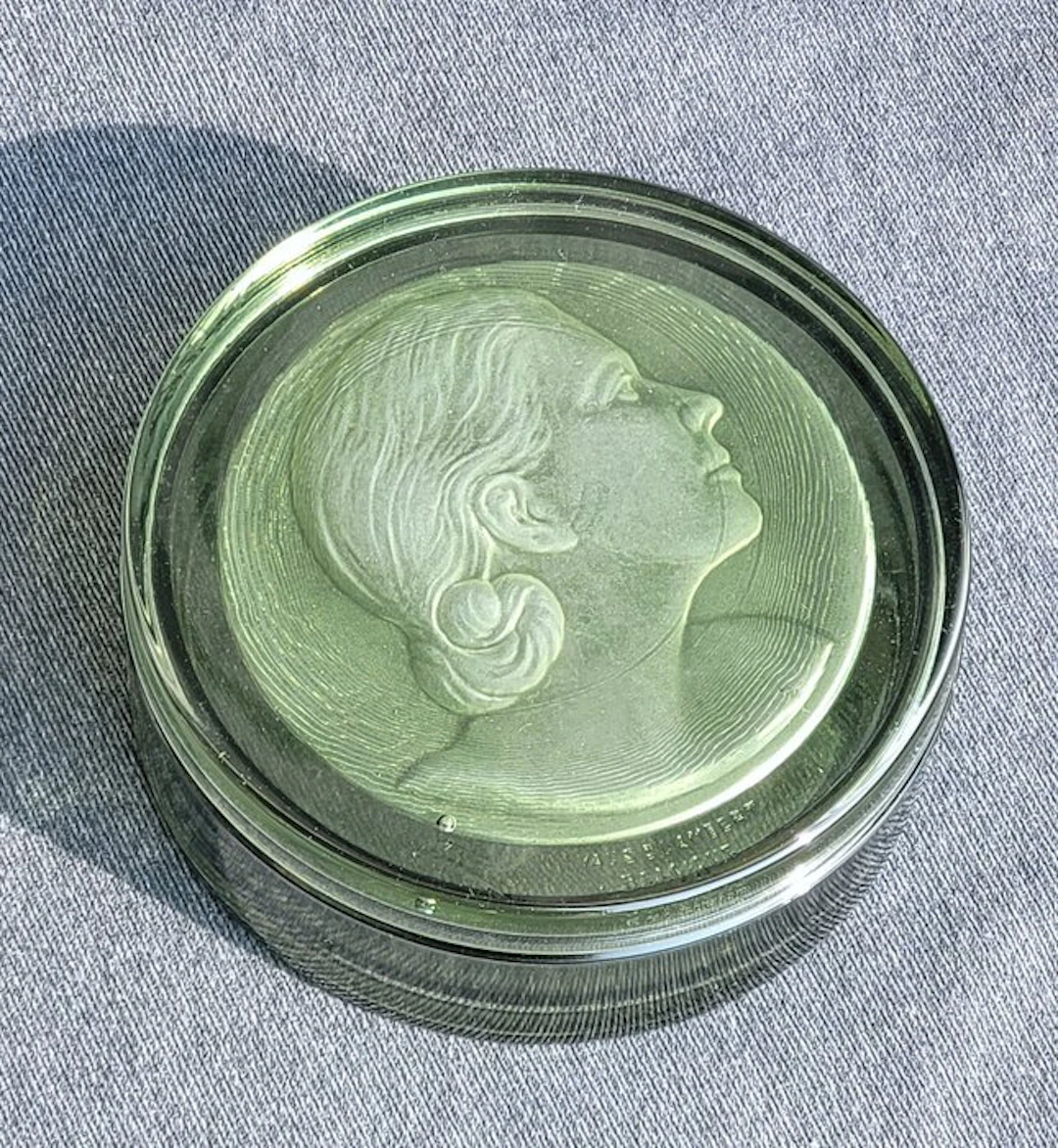 Val Saint Lambert - Luxval collection - Jewellery box - Glass