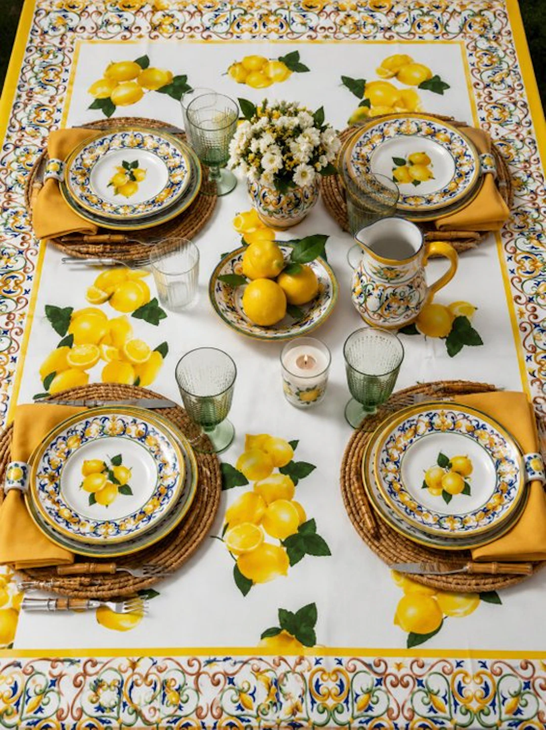 Tablecloth for large banquets
