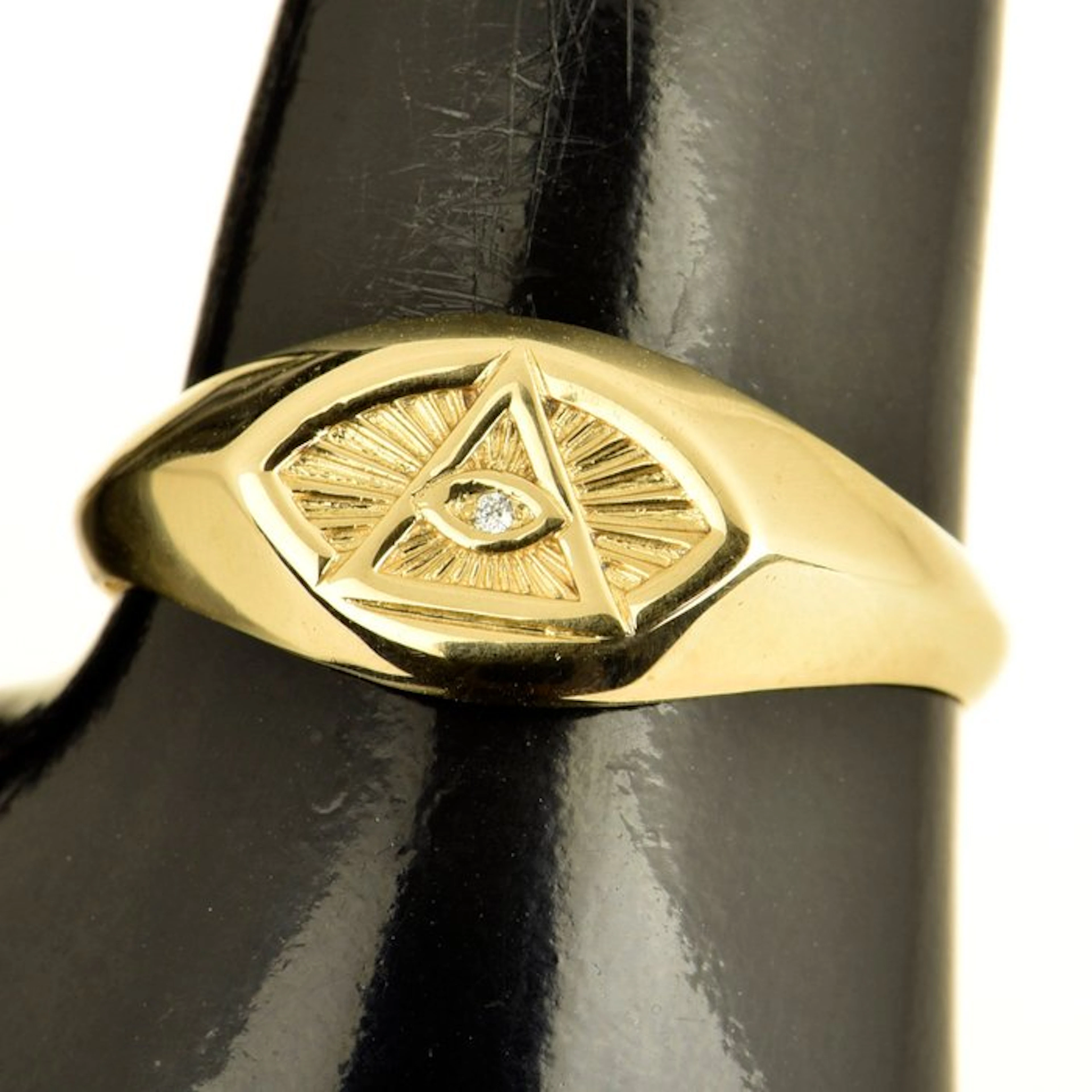 Amulet ring - 14 kt. Yellow gold Diamond (Natural)