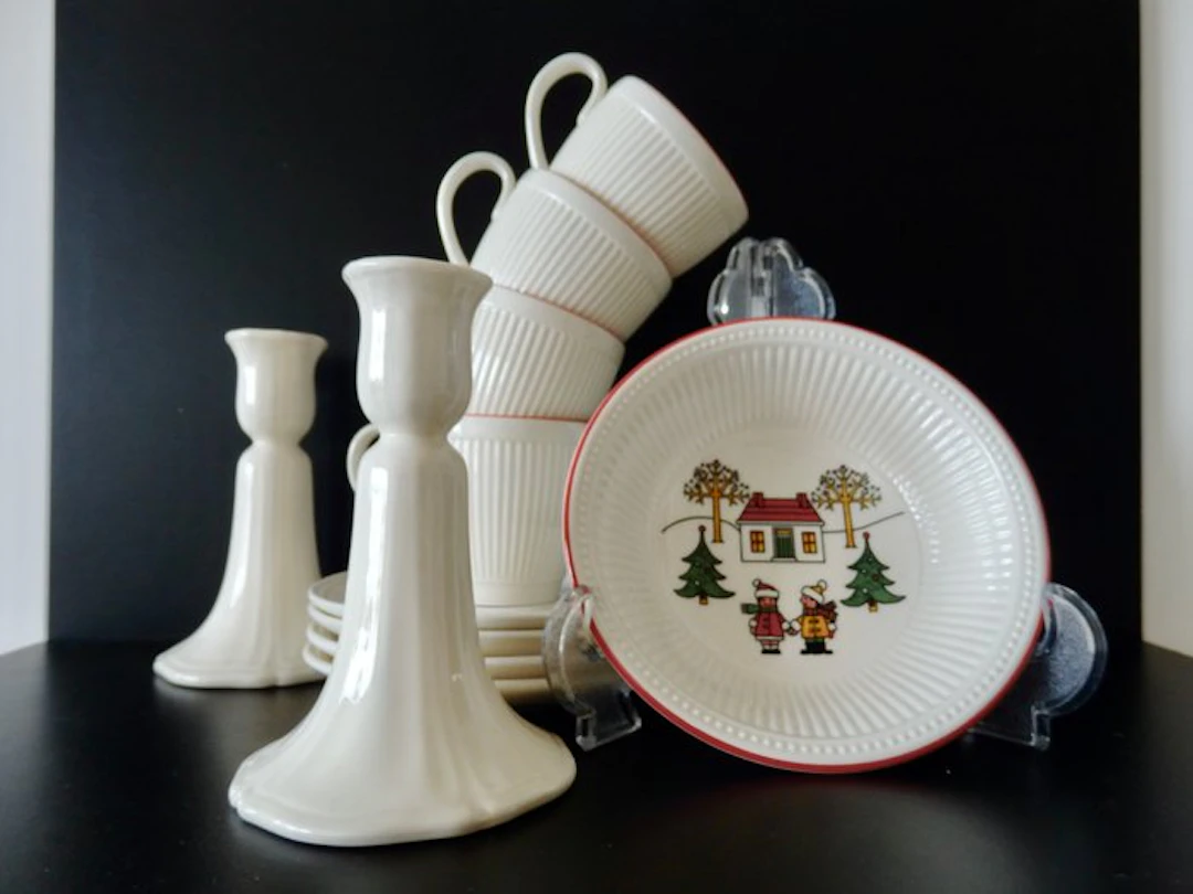 Wedgwood - Table service (11) - Windsor Christmas Christmas - Porcelain