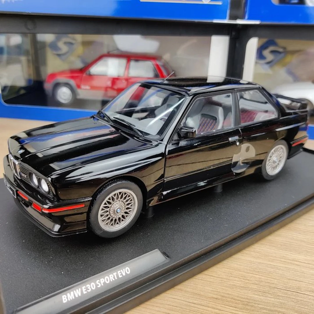 Solido 1:18 - Model car - BMW E30 M3 Sport Evolution