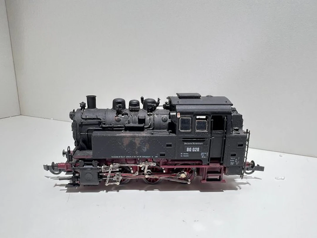 Roco H0 - 04114A - Steam locomotive with tender (1) - BR 80 028 - DB
