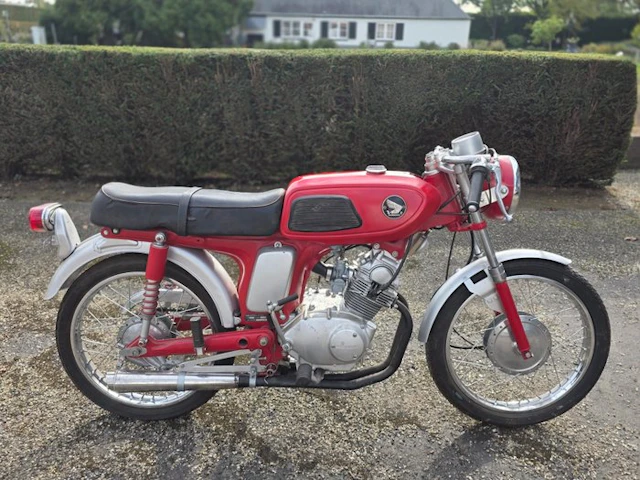Honda - SS 125A - Super Sport - 125 cc - 1969