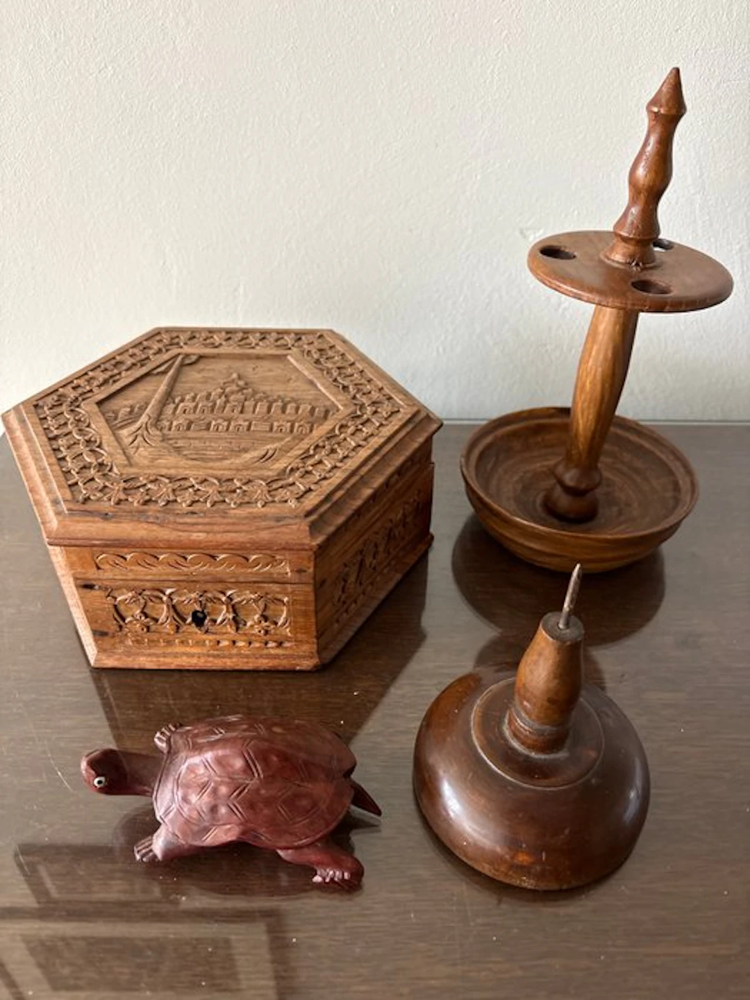 Houtsnij kunst - Jewellery box (4) - diverse - Wood - woodcarving
