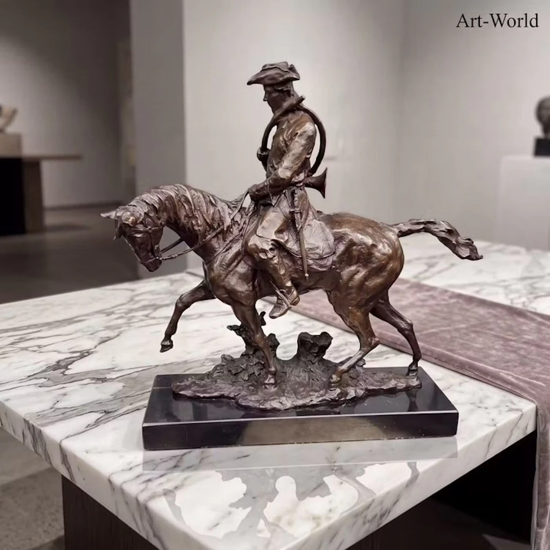 Statue, Exclusief sculptuur van Louis XV rijdend op paard...